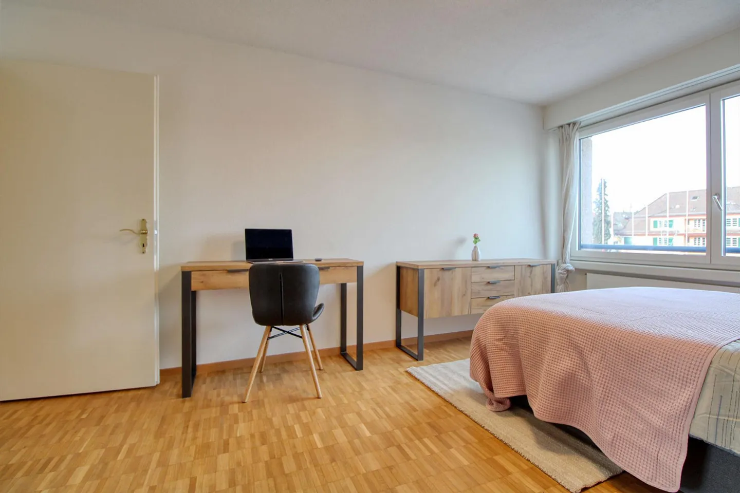 Camere belle in posizione privilegiata vicino a Sihlcity - Foto 4 di 15