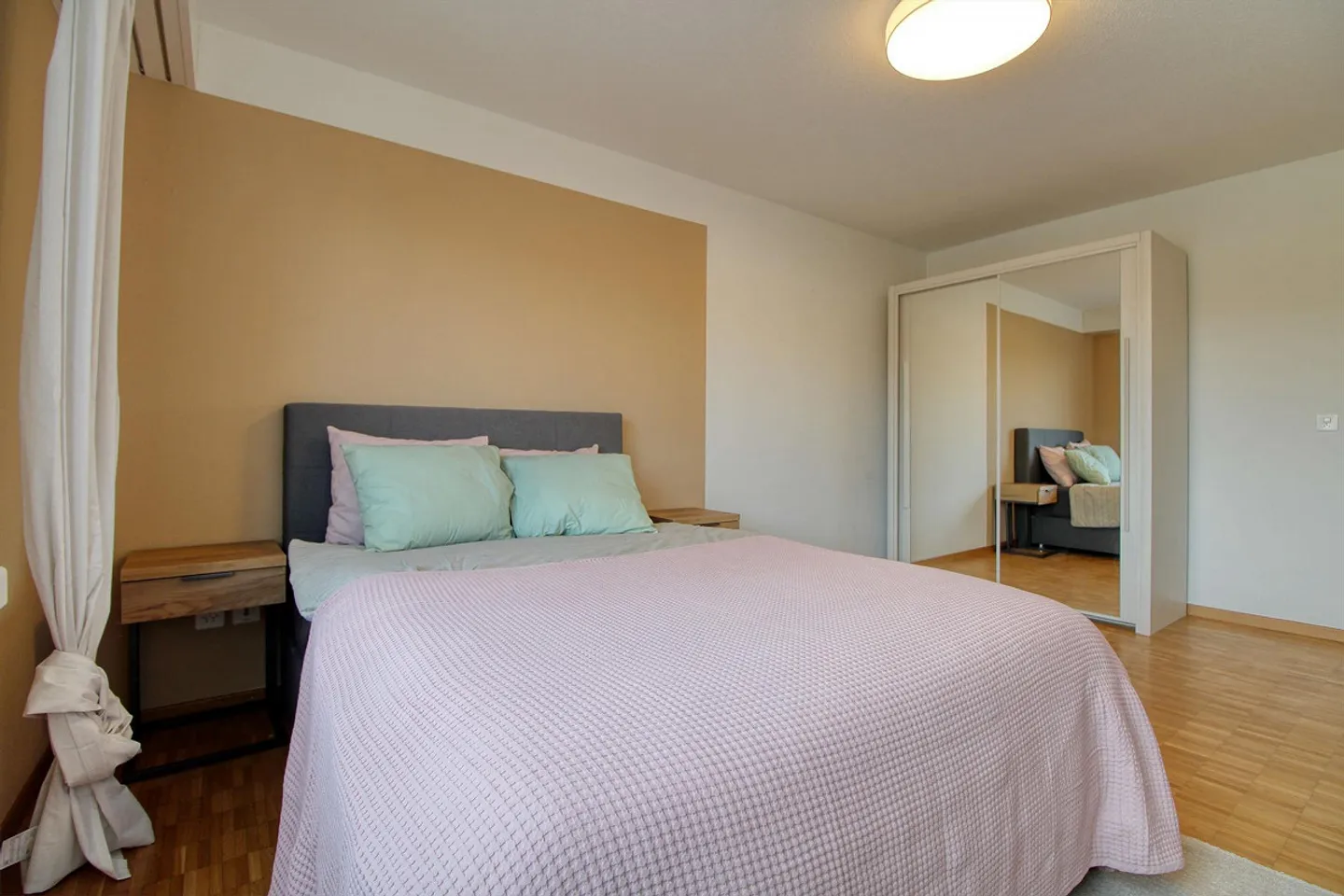 Camere belle in posizione privilegiata vicino a Sihlcity - Foto 5 di 15