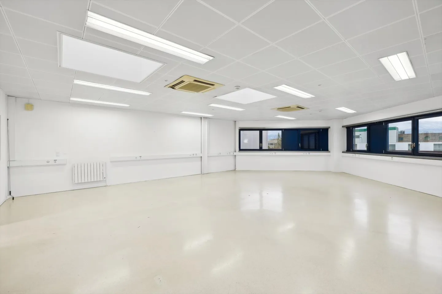 Büro 1 Zimmer - Foto 4 von 5