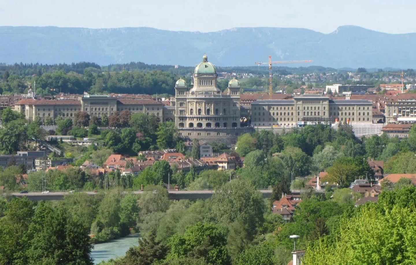 Penthouse apartment with breathtaking views - Photo 20 of 25