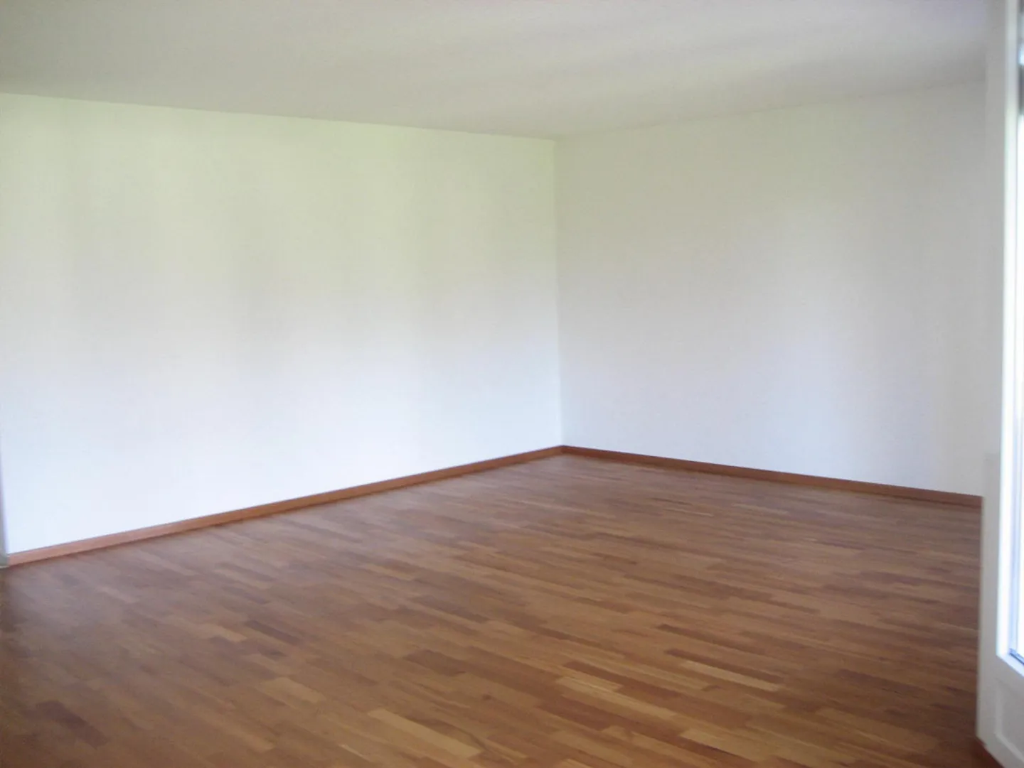 Wohnung im Grünen! - Foto 2 von 6