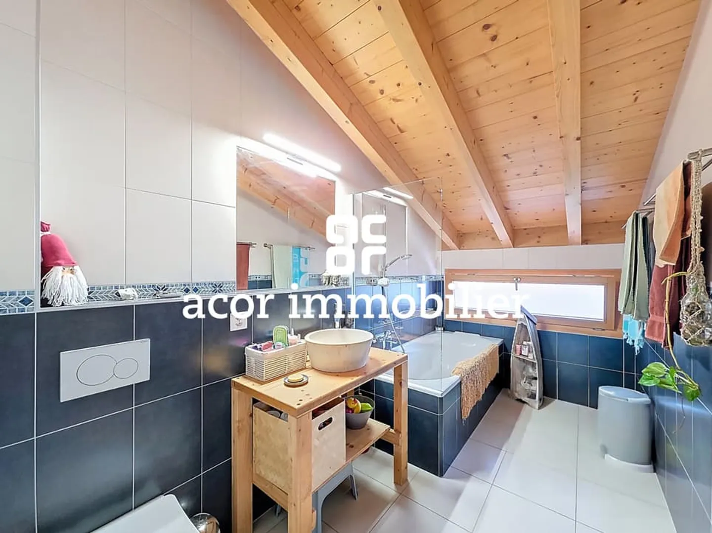 Modern house with panoramic view 5 minutes from Sion - Photo 7 of 8