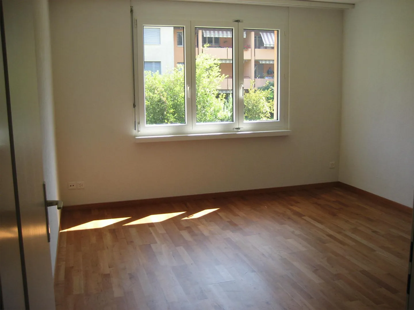 Wohnung im Grünen! - Foto 4 von 6