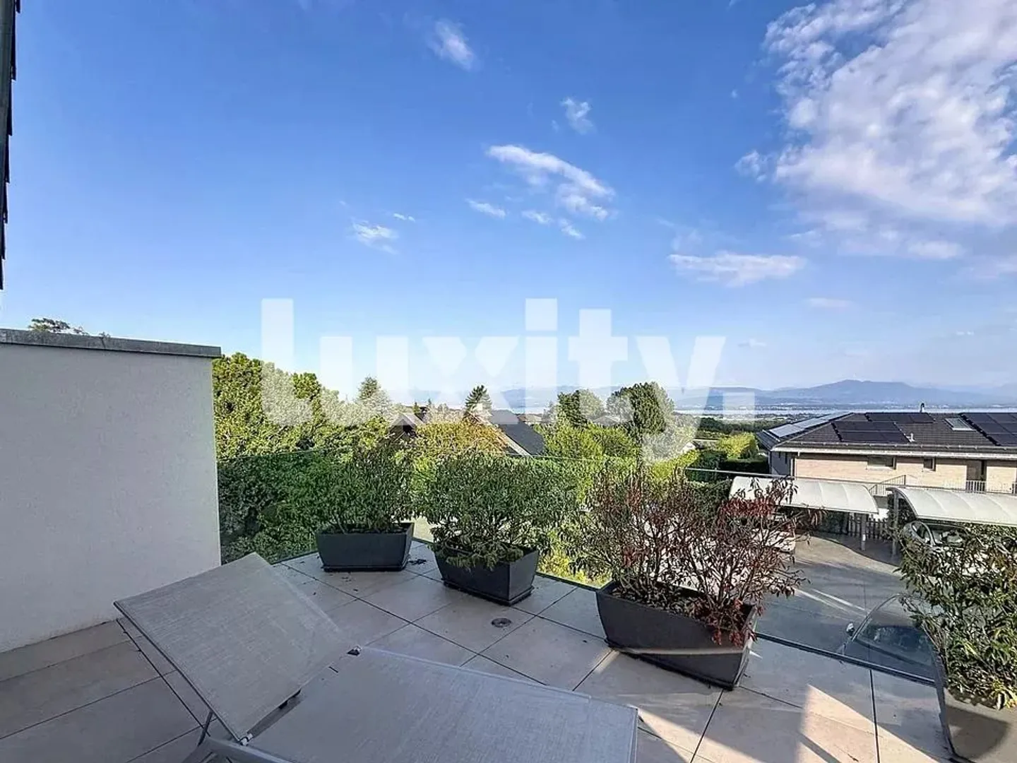 Luxuswohnung mit Seeblick - Foto 9 von 9