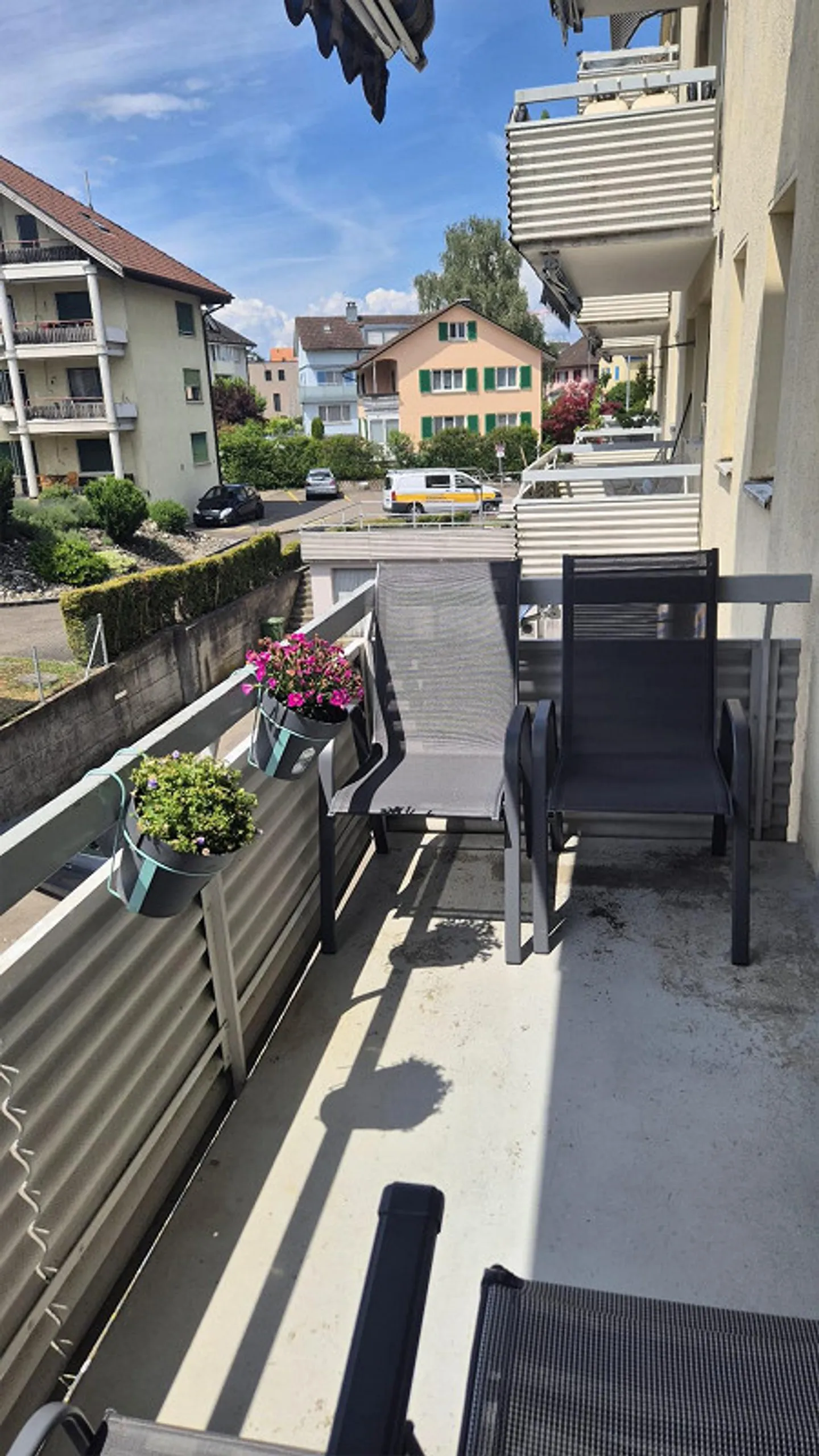 Bright 3-room apartment with two balconies in Romanshorn - Photo 7 of 11