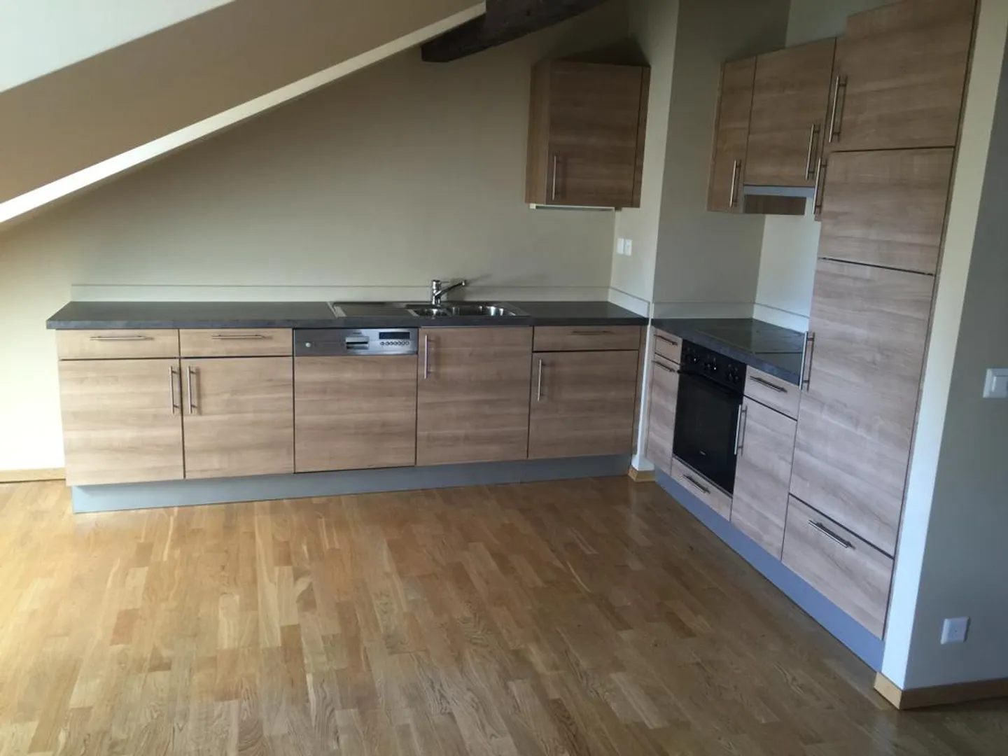4-Zimmer-Dachgeschoss - Foto 2 von 4