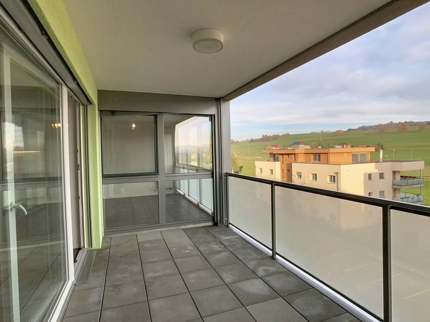 «Geräumige, moderne 31/2 Zimmerwohnung in der Nähe aller Annehmlichkeiten» - Foto 11 von 12