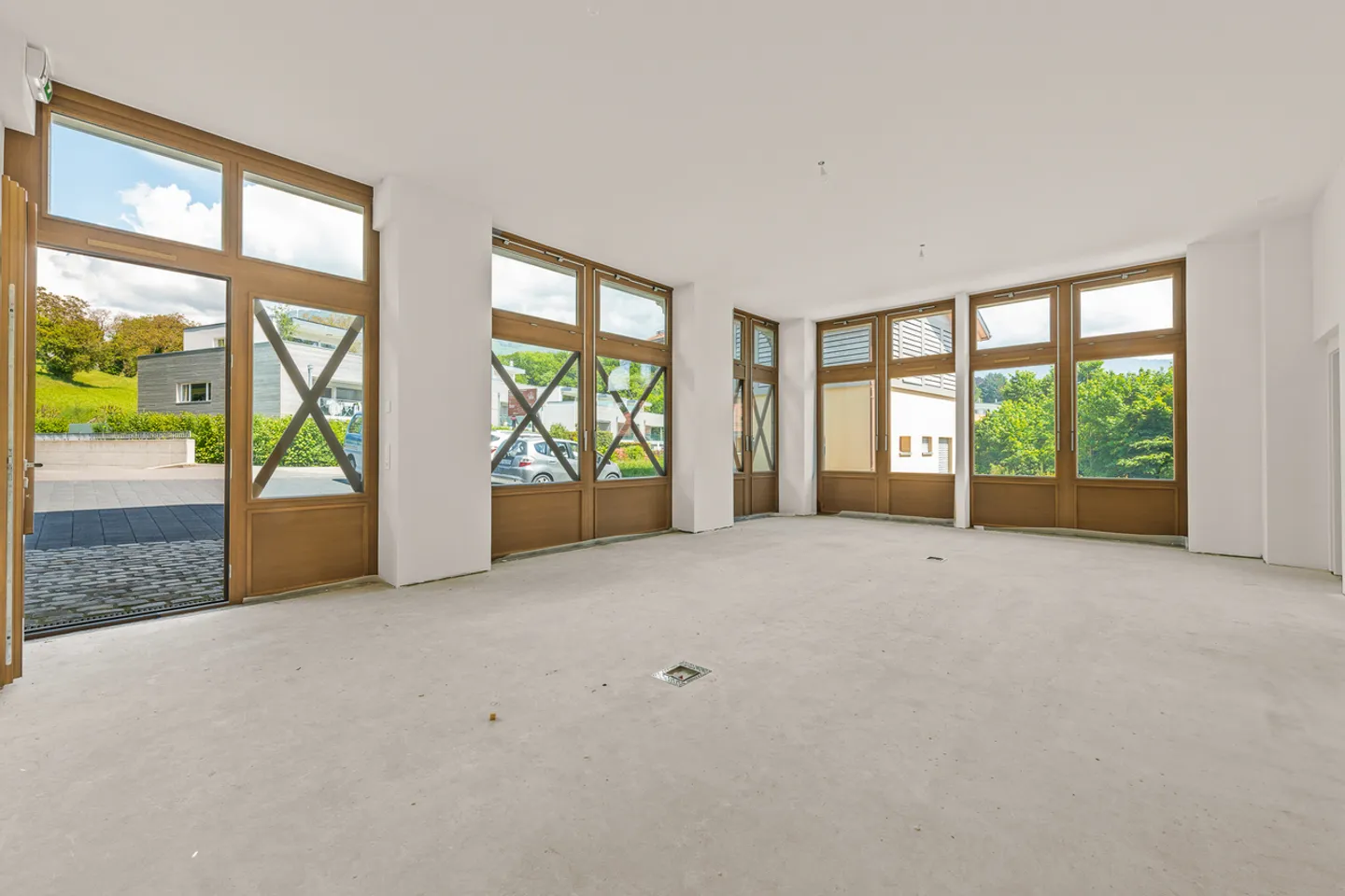 Espace Commercial en Nature - Photo 2 sur 8