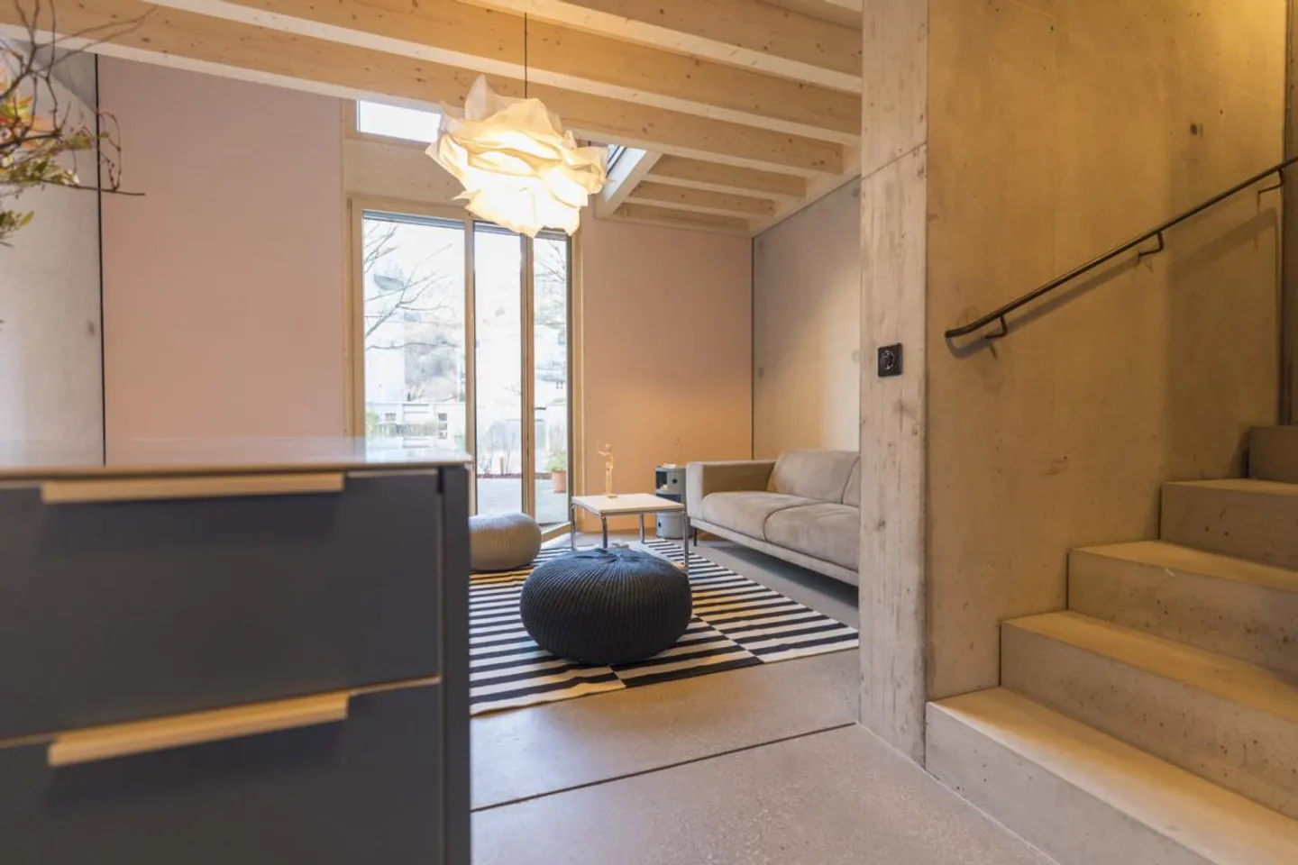 Stylish and spacious living in a modern terraced house - Photo 4 of 18