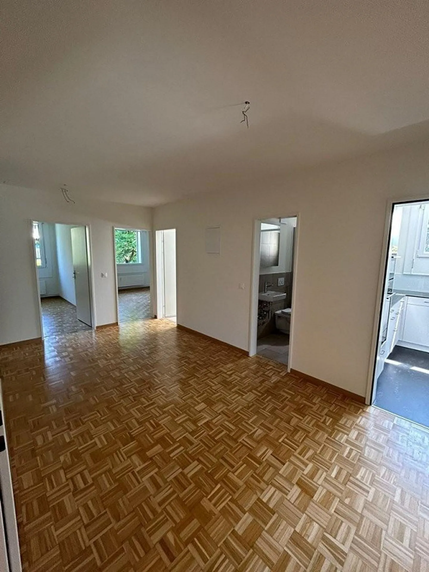 Bella appartamento di 4,5 stanze con grande balcone a Allschwil - Foto 10 di 11