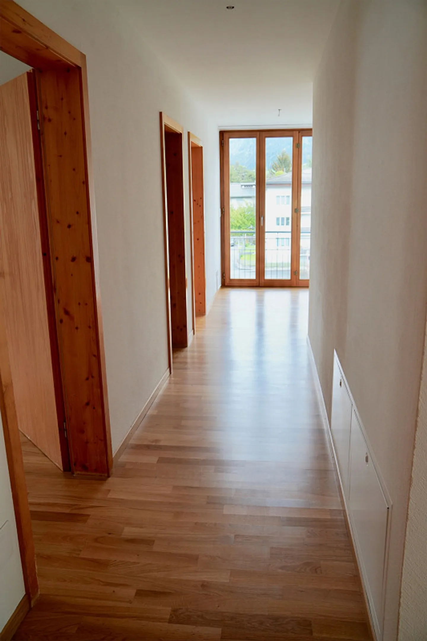 Belle et spacieuse appartement de 4,5 pièces à louer dans un emplacement central - Photo 6 sur 11
