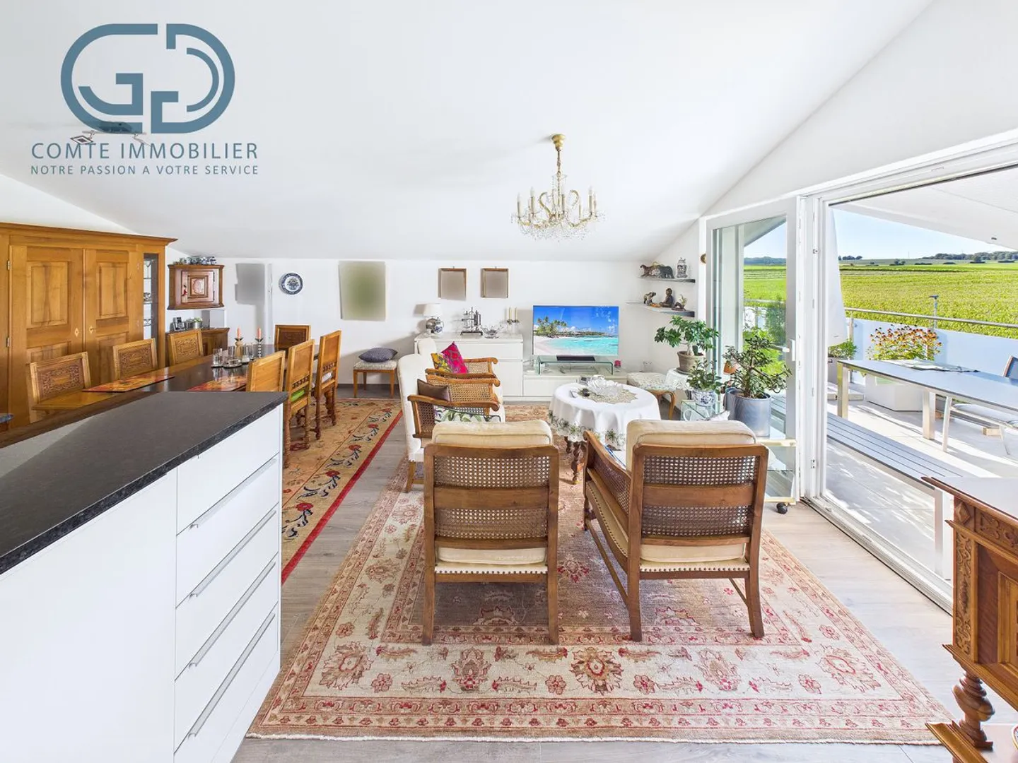 Superbe attique avec terrasse - Photo 4 sur 13
