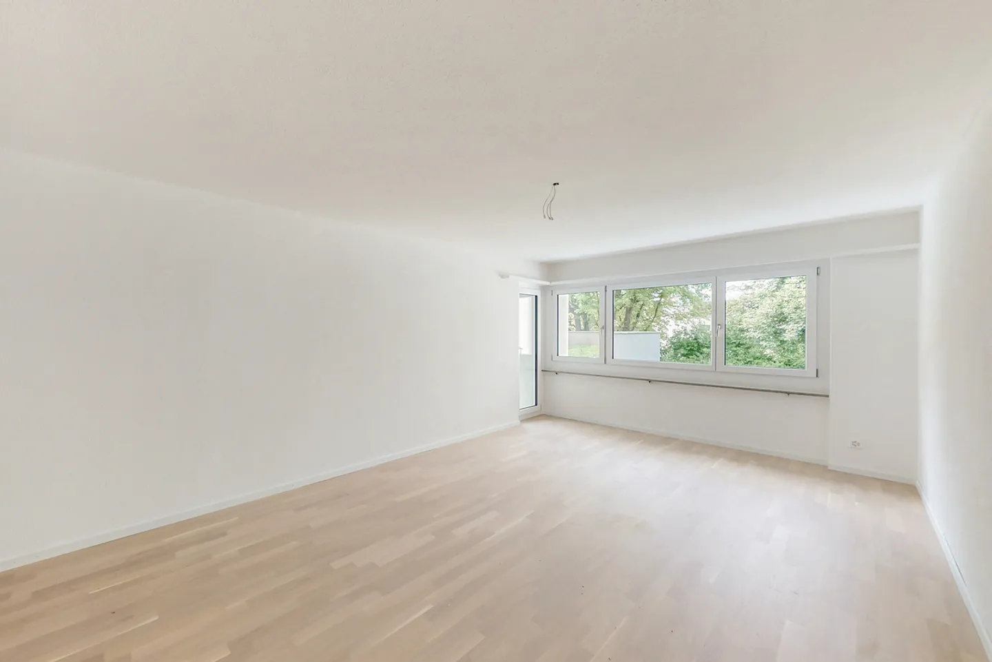 Moderne Wohnung mit Südbalkon - Photo 2 of 9