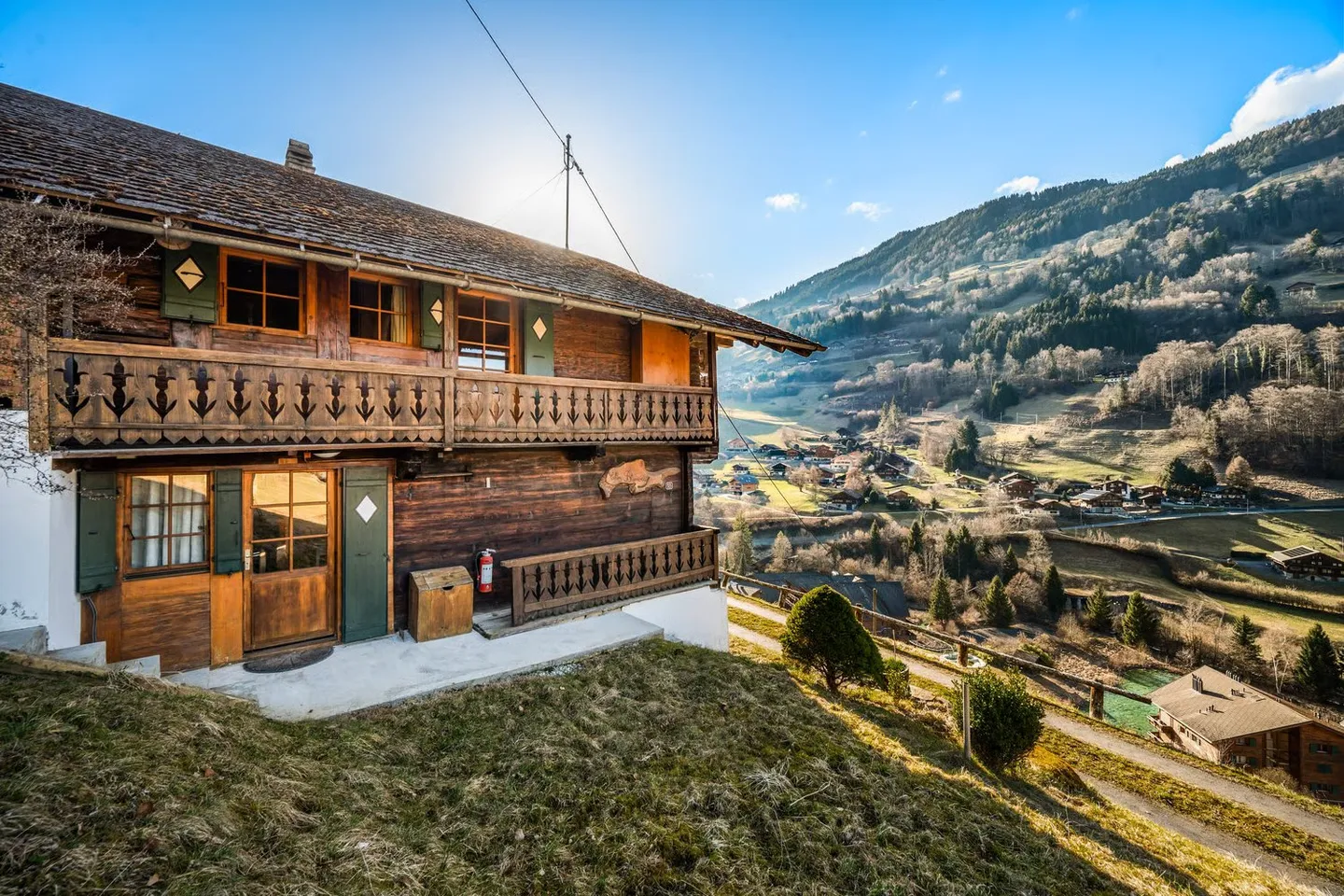 Un chalet avec caractère au cœur d'un environnement naturel - Photo 2 sur 17