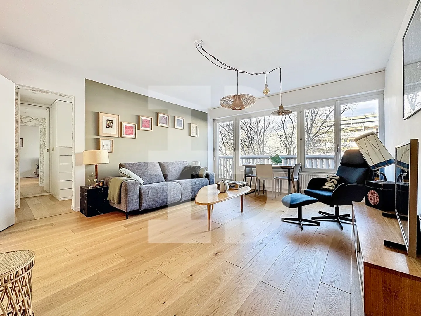 Wunderschöne zentrale Wohnung, die für CASATAX berechtigt ist - Foto 1 von 3