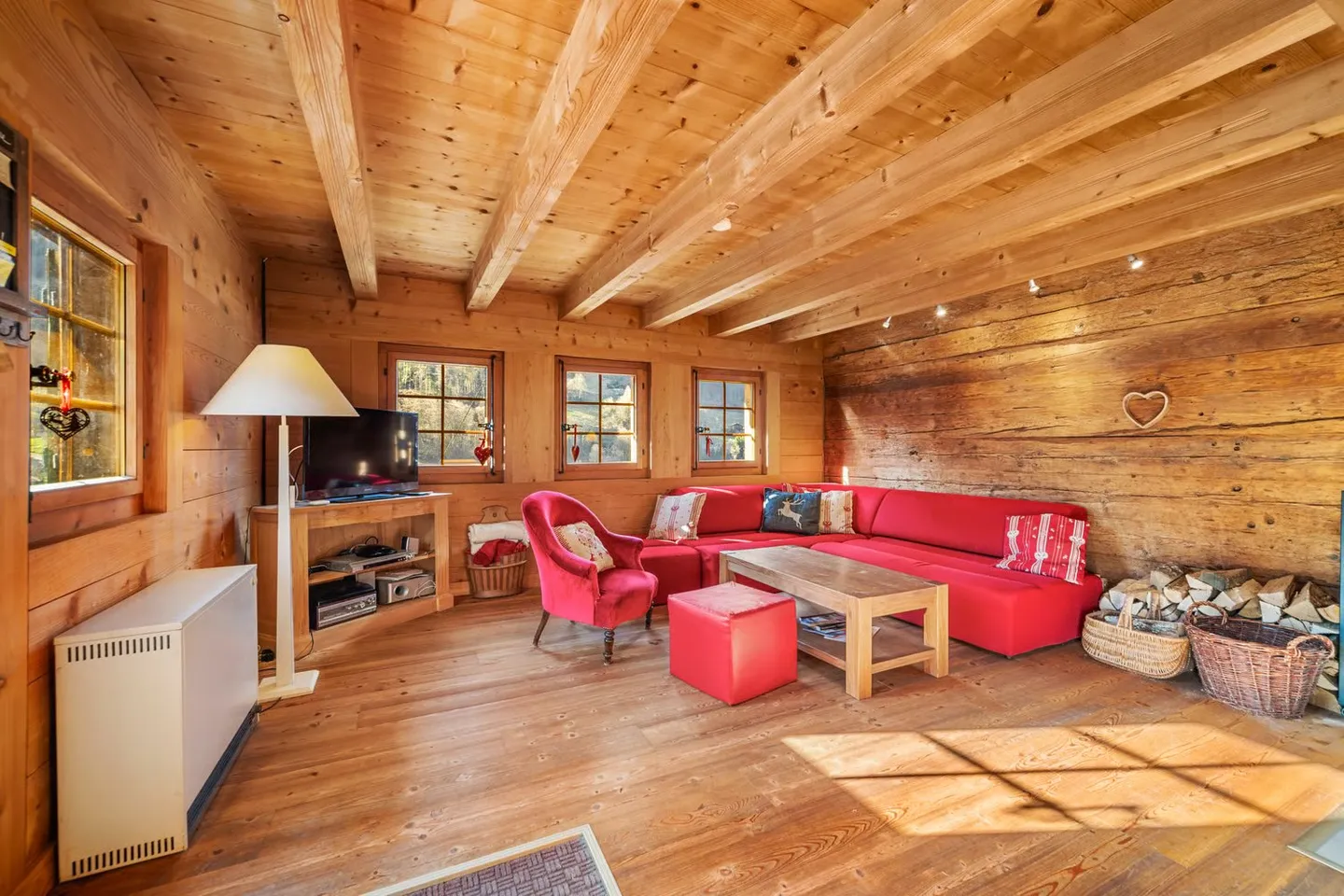 Un chalet avec caractère au cœur d'un environnement naturel - Photo 3 sur 17