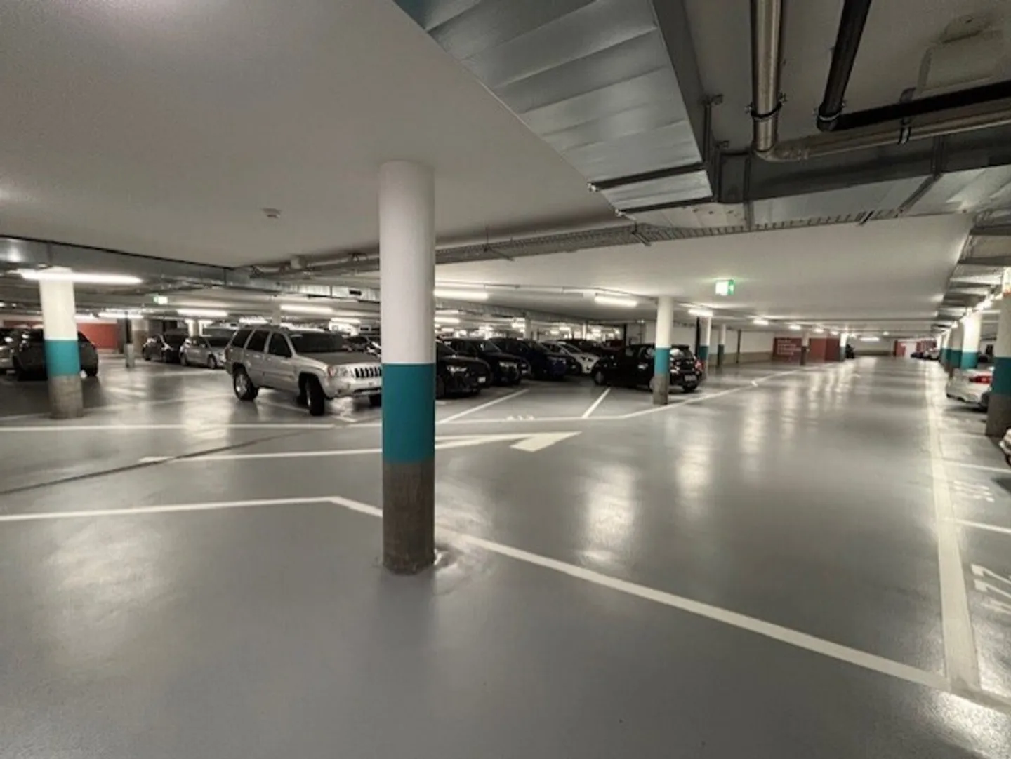 Places de Parc Privées à Louer - Photo 1 sur 5