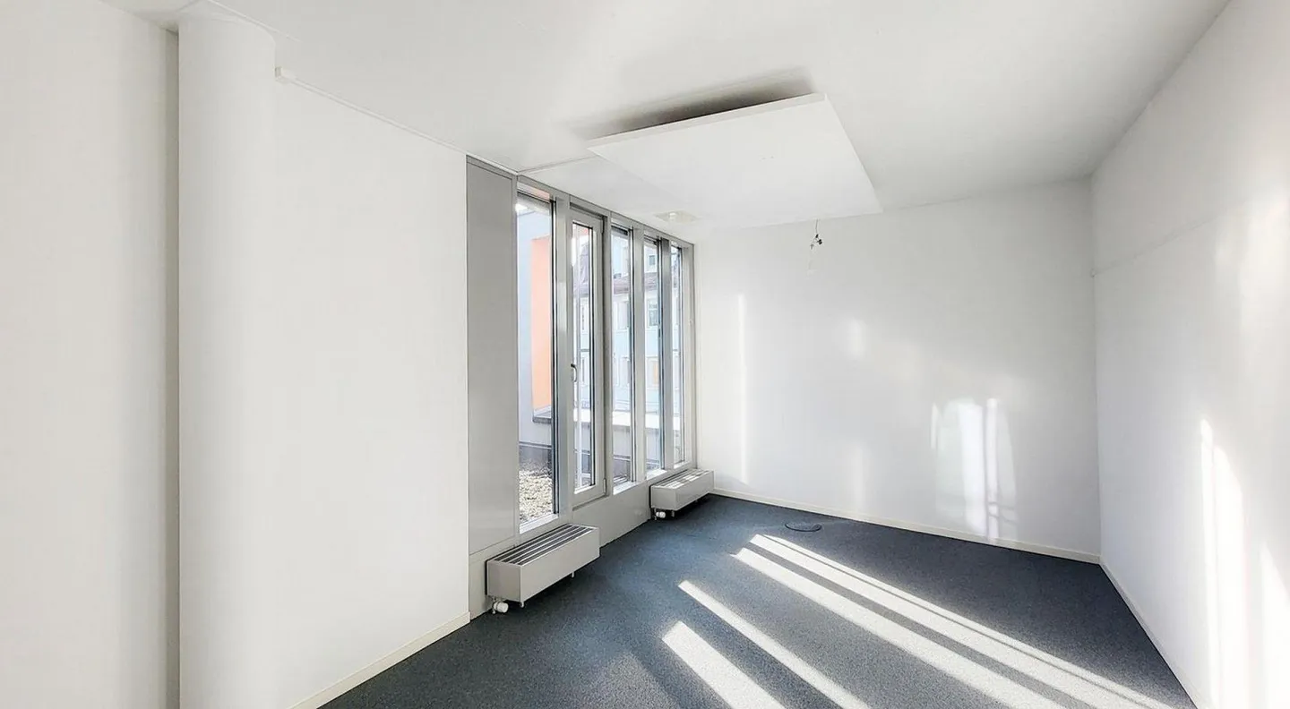 Centrale a Brugg - Spazio ufficio completamente sviluppato! - Foto 9 di 14