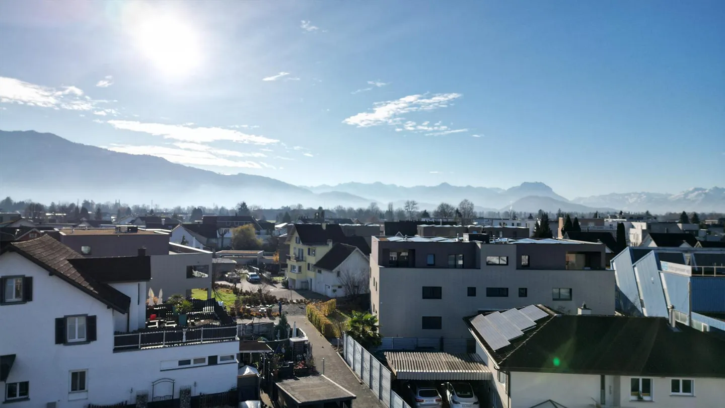 sonnige Attikawohnung mit Weitblick - Foto 10 di 11