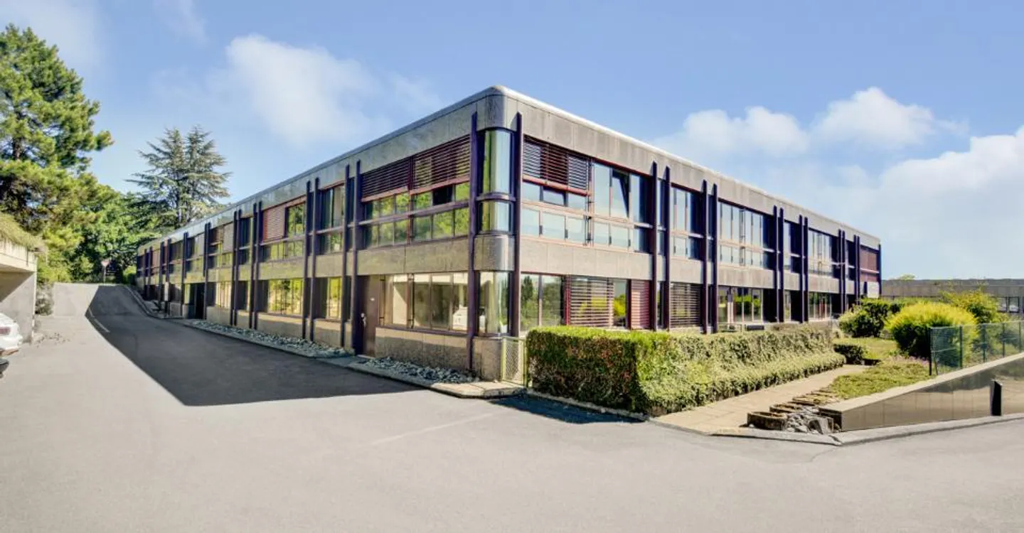 Deposito di 49m2 in affitto - Seminterrato - Renens - Foto 2 di 2