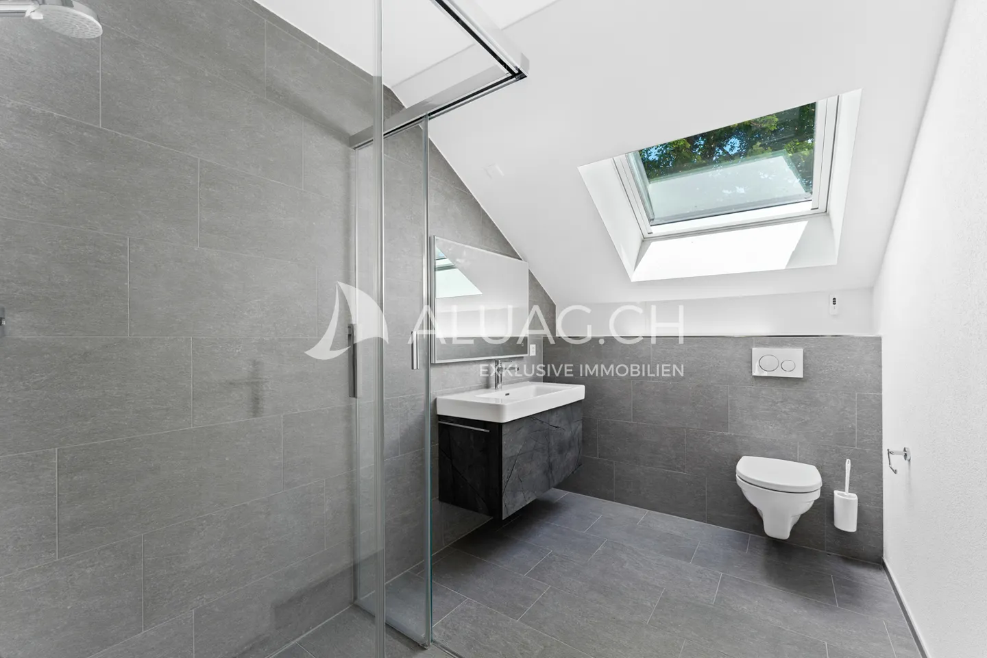 Appartement moderne avec terrasse - Photo 9 sur 12