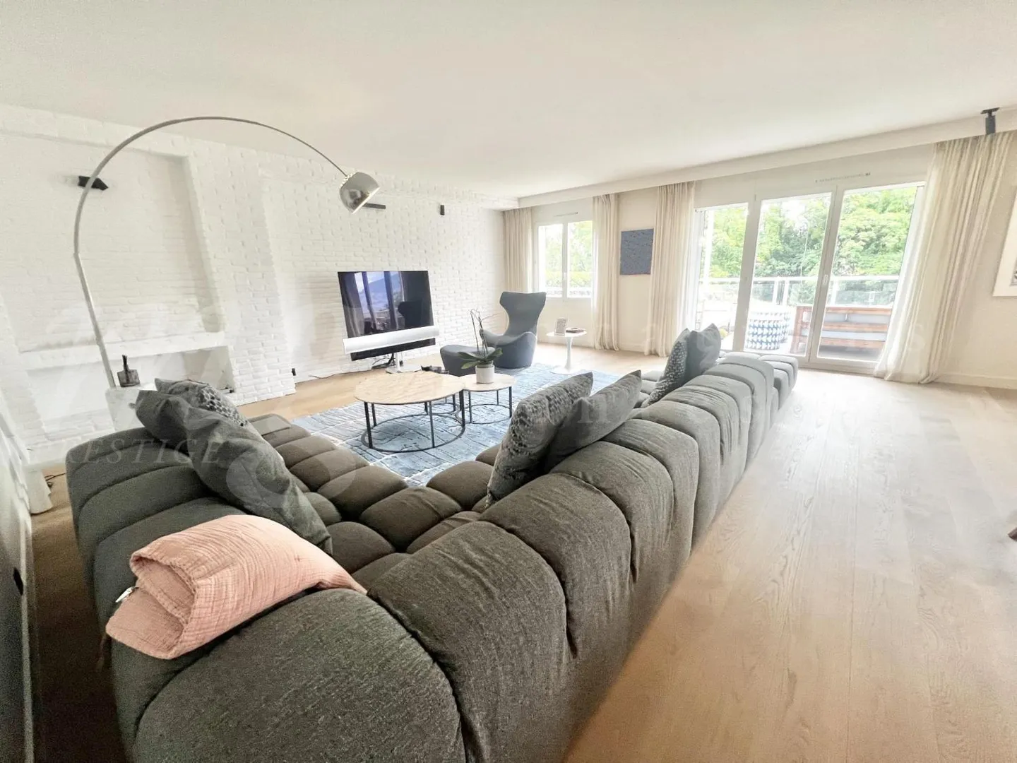 Prächtiges Appartement mit Terrasse - Foto 4 von 13