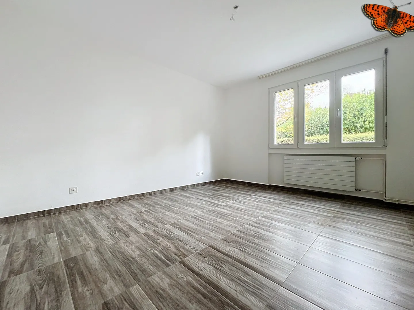 GERÄUMIGE 4-ZIMMER-WOHNUNG - Sehr ruhige Umgebung! - Foto 12 von 13