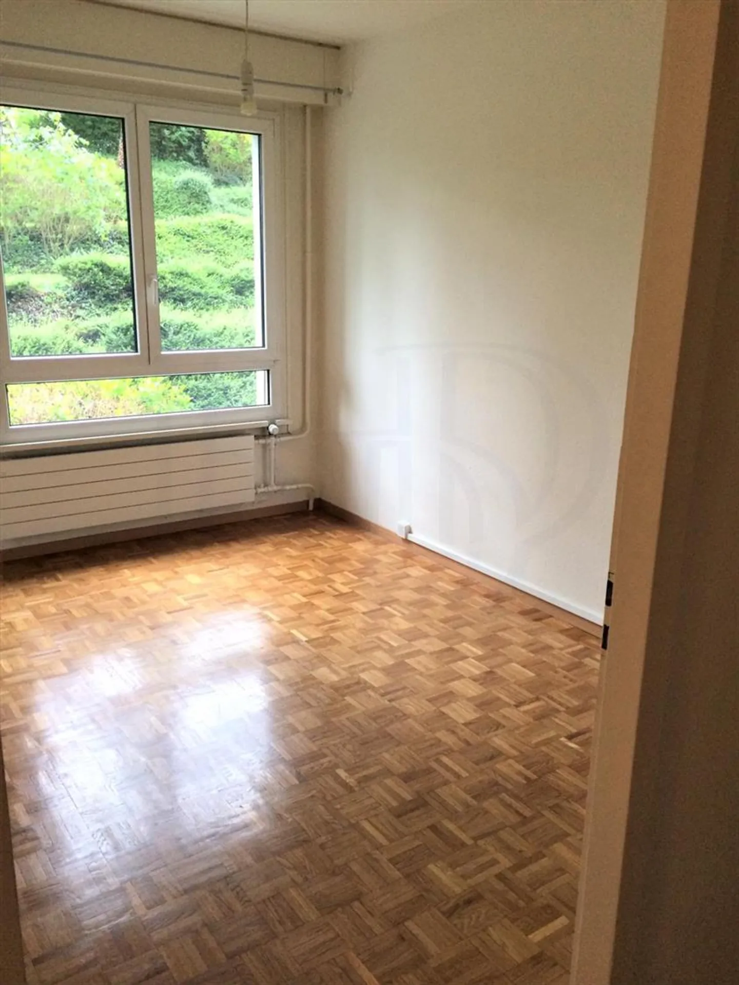 4-room apartment of 61 m2 on the upper ground floor - Photo 9 of 9