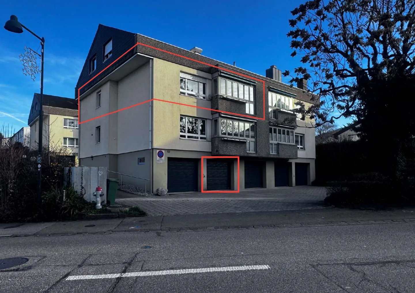 Condominium attrayant de 4,5 pièces incluant un box de garage dans un emplacement central à Ettingen - Photo 1 sur 20