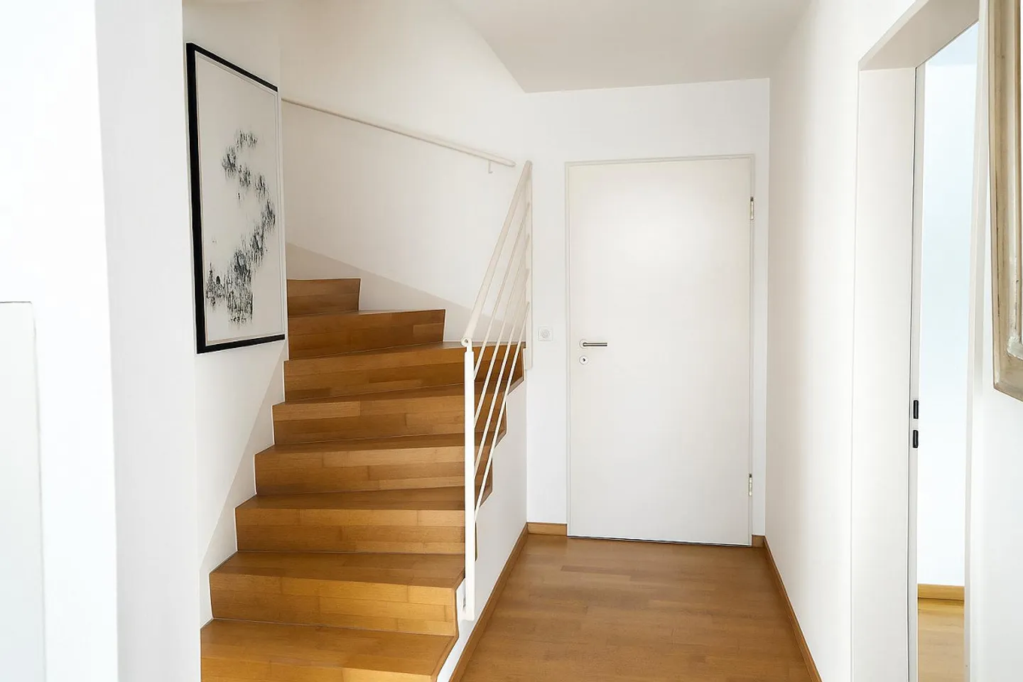 Ampio appartamento maisonette di 6 stanze vicino al centro del villaggio - Foto 2 di 8