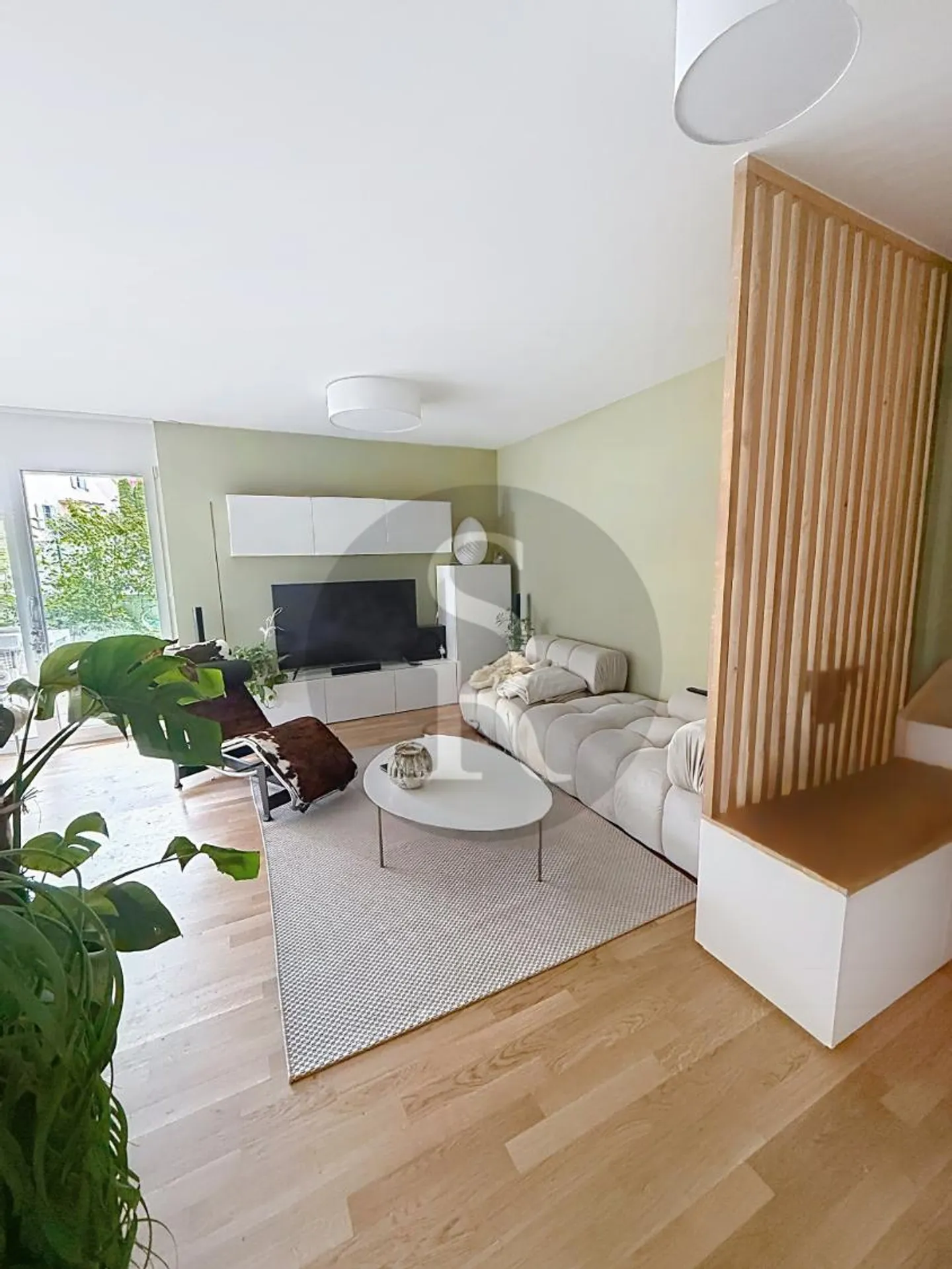 Appartement Contemporain avec Jardin - Photo 3 sur 6