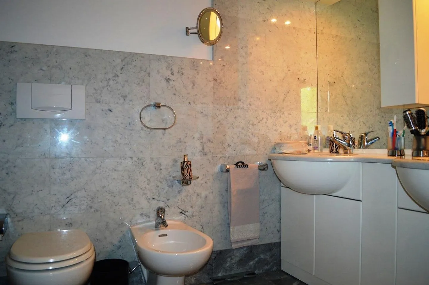 4.5 Room Duplex Apartment with Garden - Photo 9 of 12