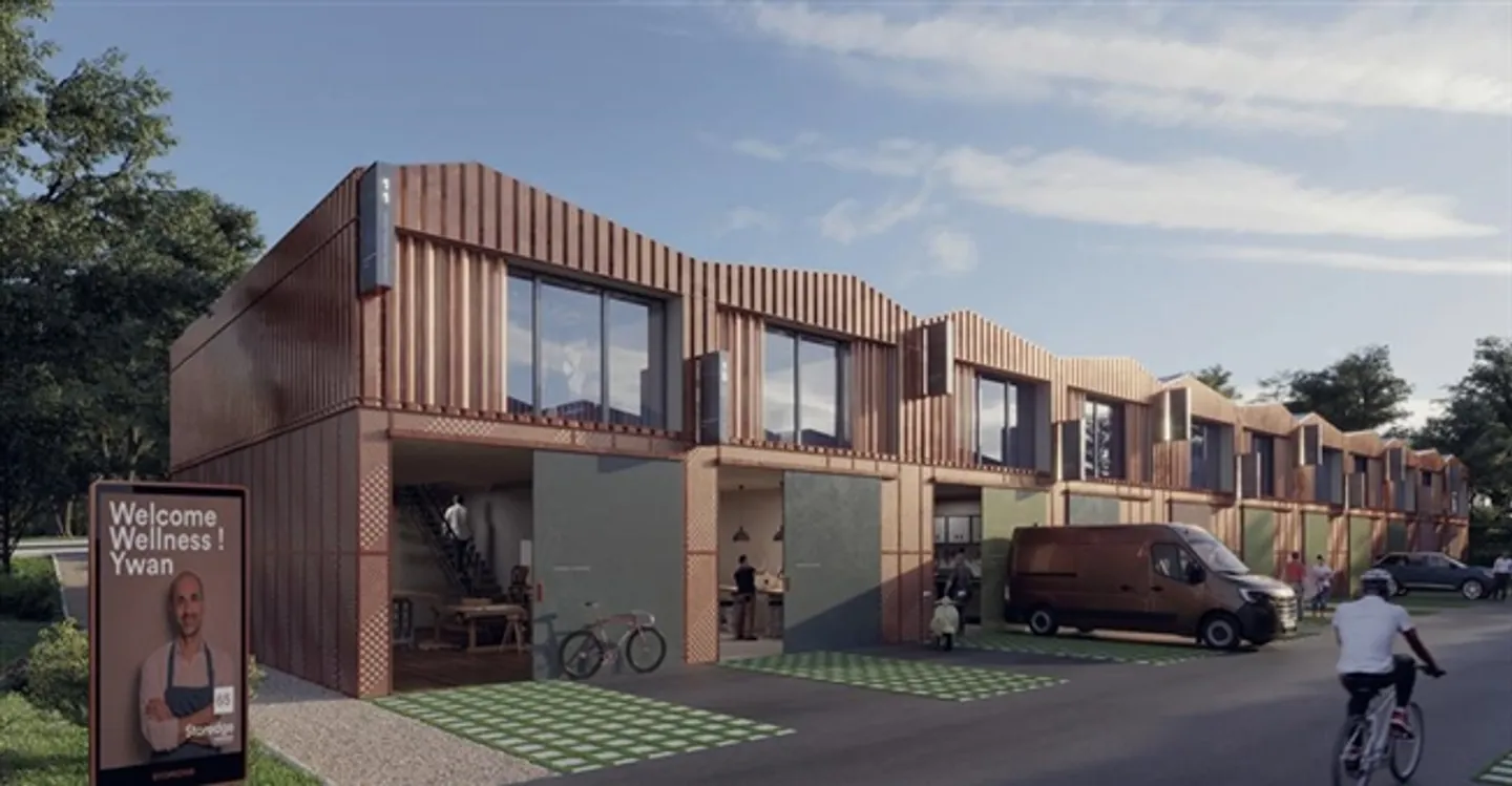 Industry - Photo 11 of 13