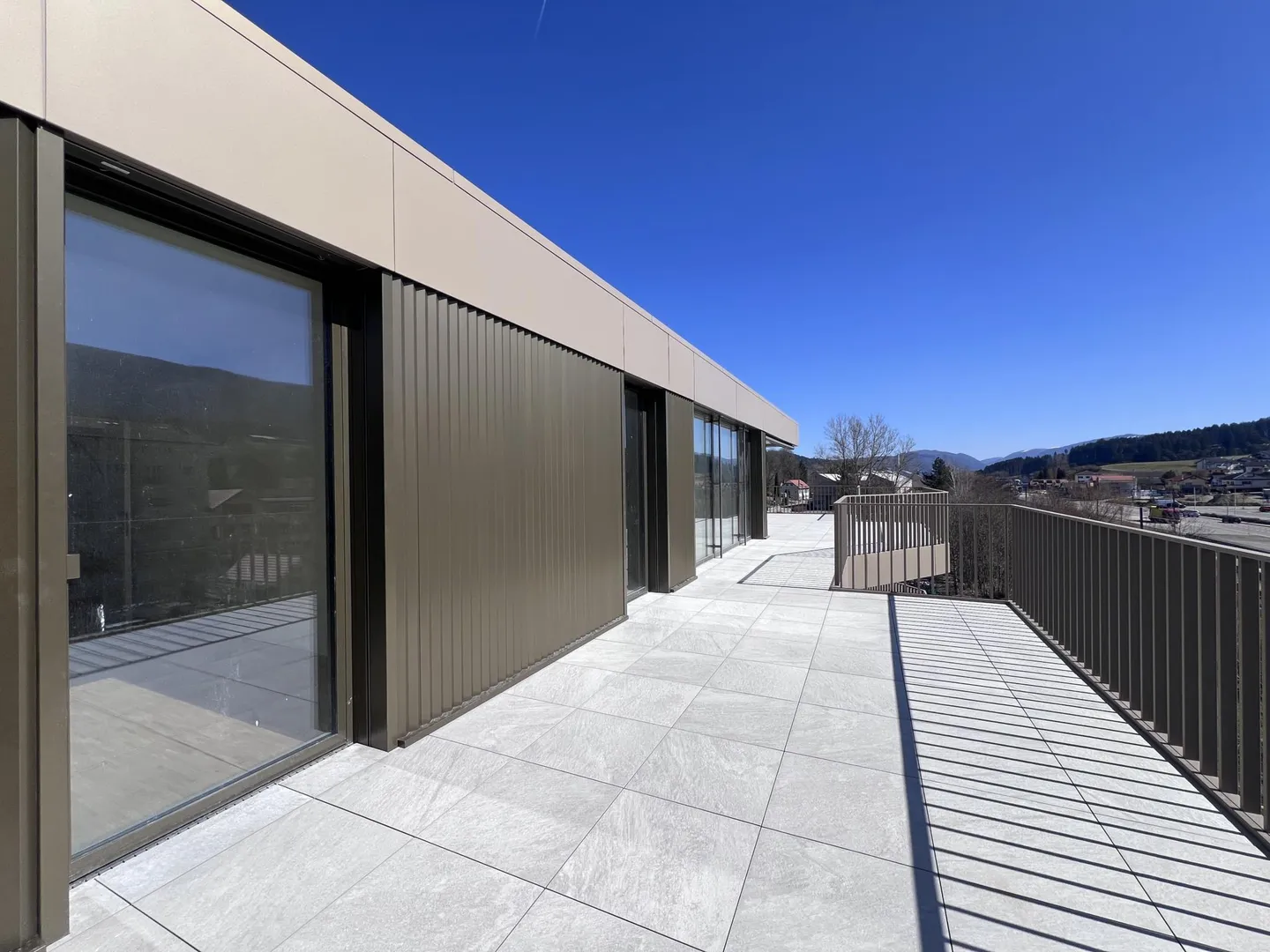 Superbo attico di 5.5 locali - Foto 4 di 13