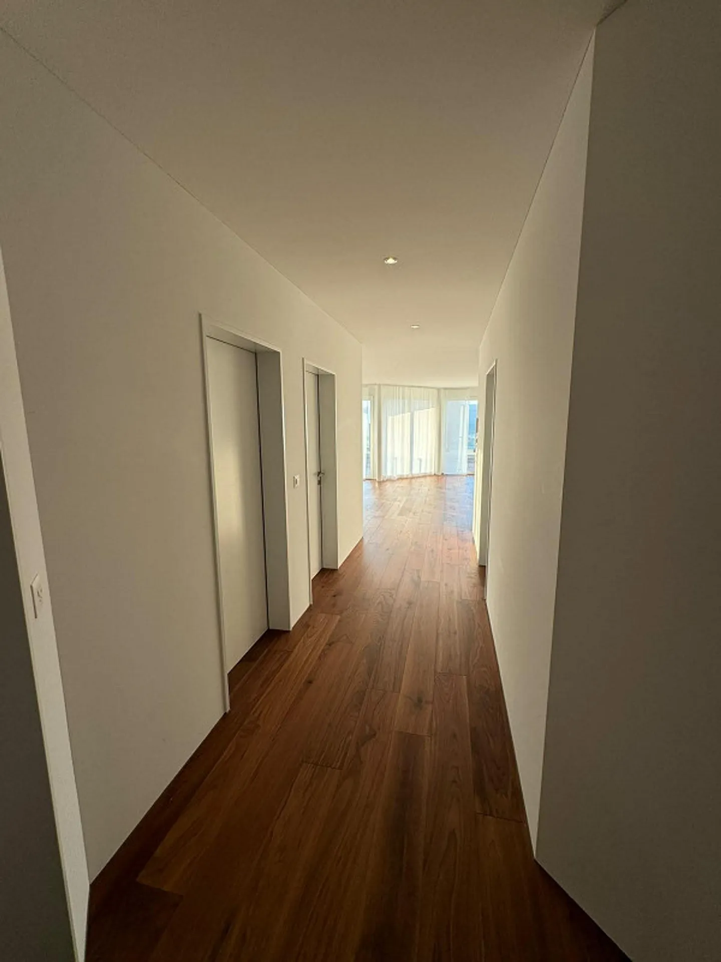 Beautiful bright 4.5 room apartment for sale - Photo 9 of 13