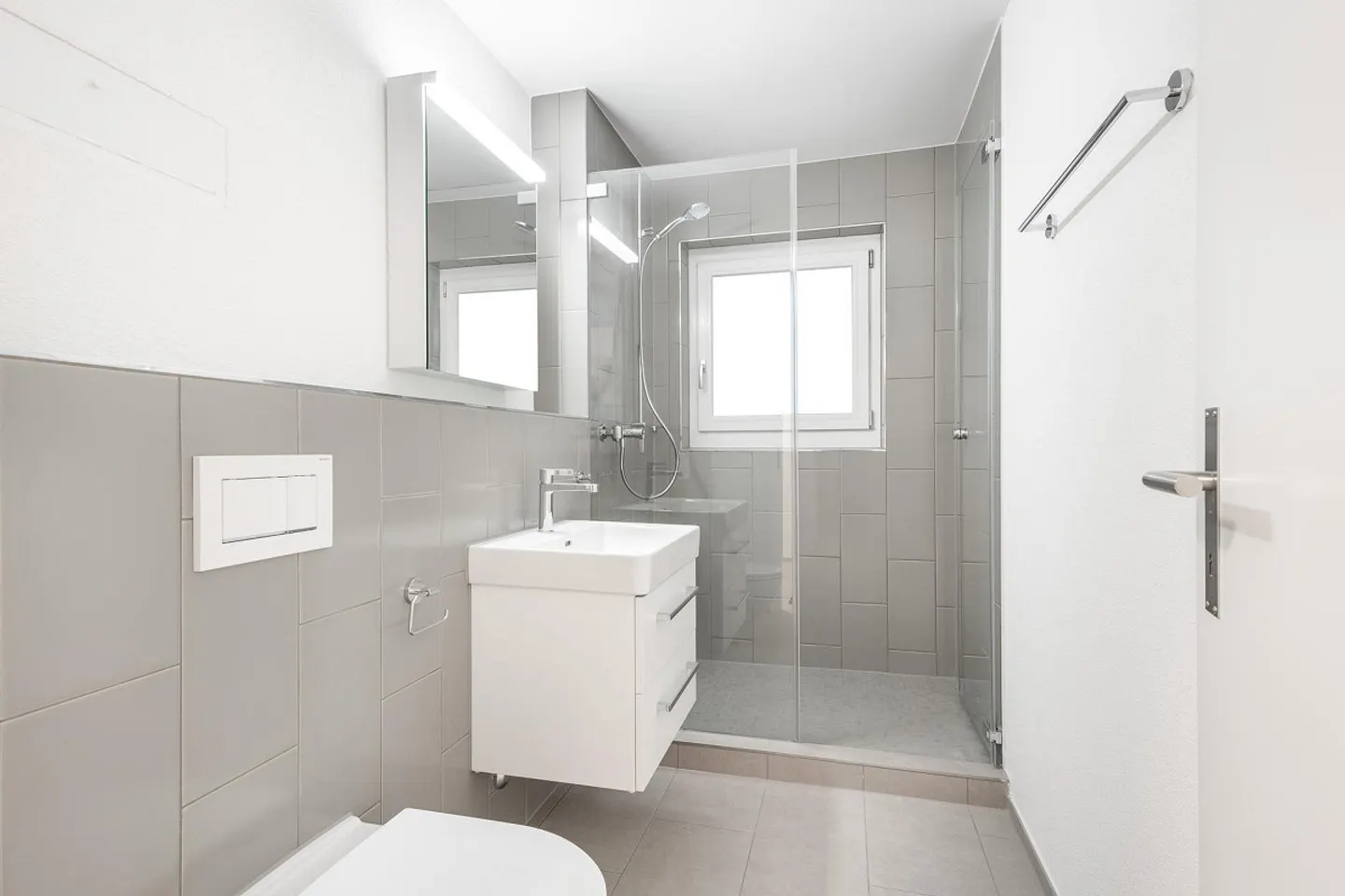 Modernes Apartment mit herrlichem Blick - Foto 9 von 10