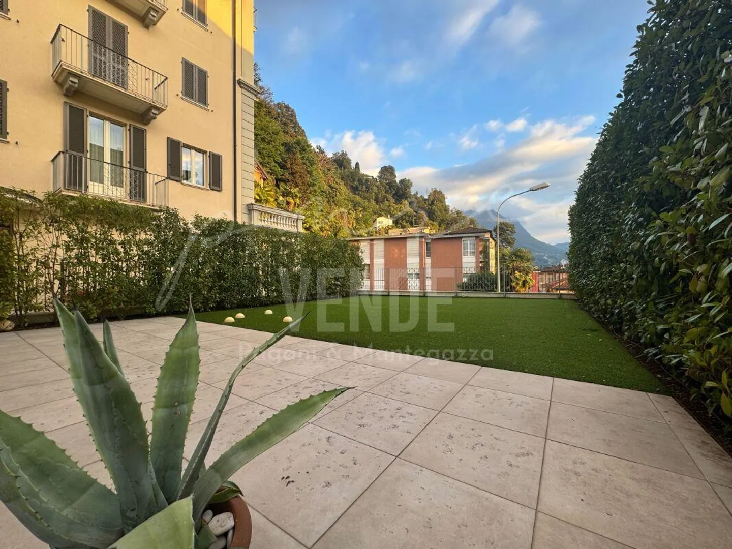 LUGANO I 4.5-ROOM ELEGANT WITH GARDEN - Photo 6 of 8