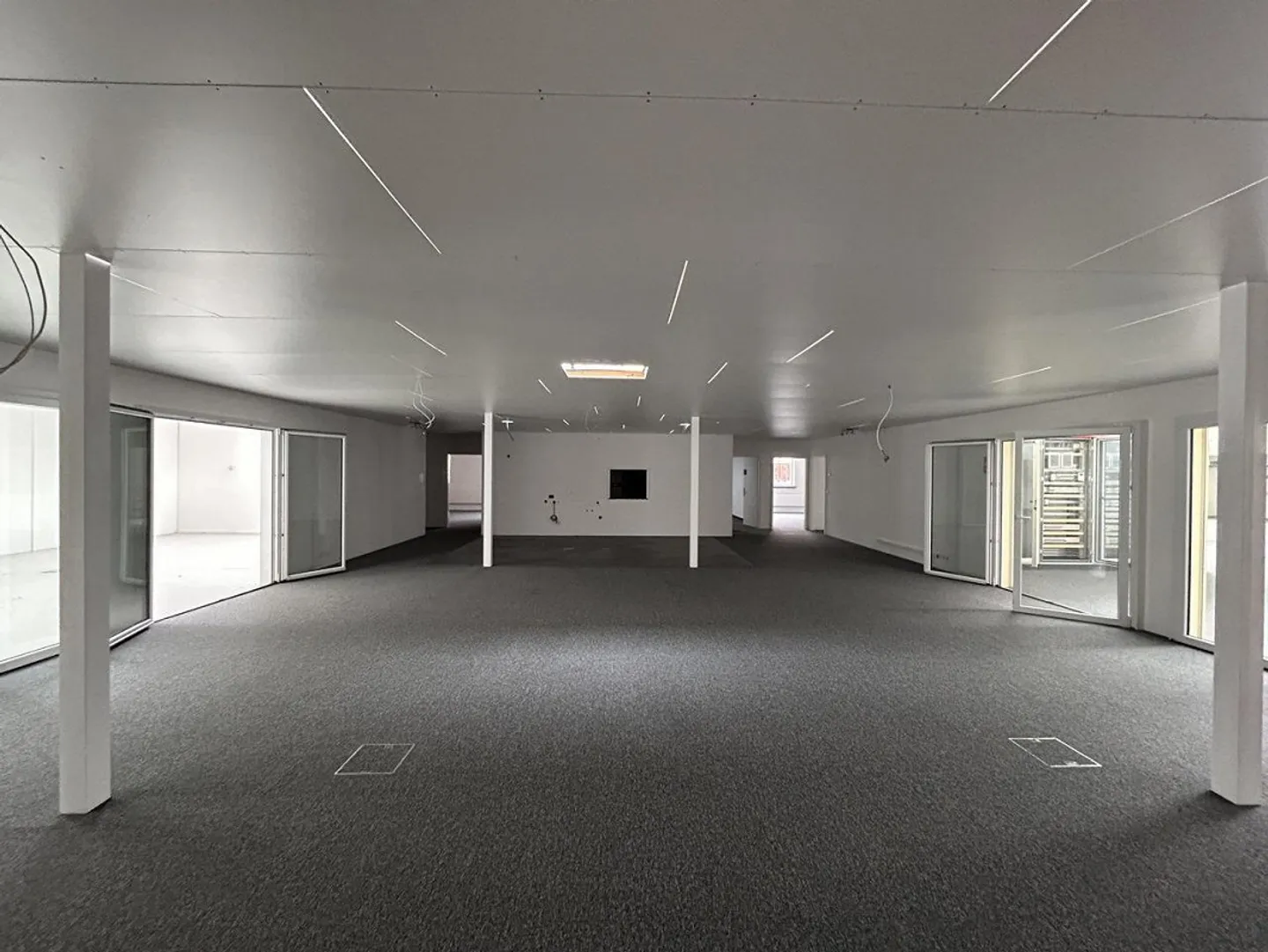 1'000 m² Spazi di produzione, ufficio e commerciali non convenzionali - Foto 5 di 8