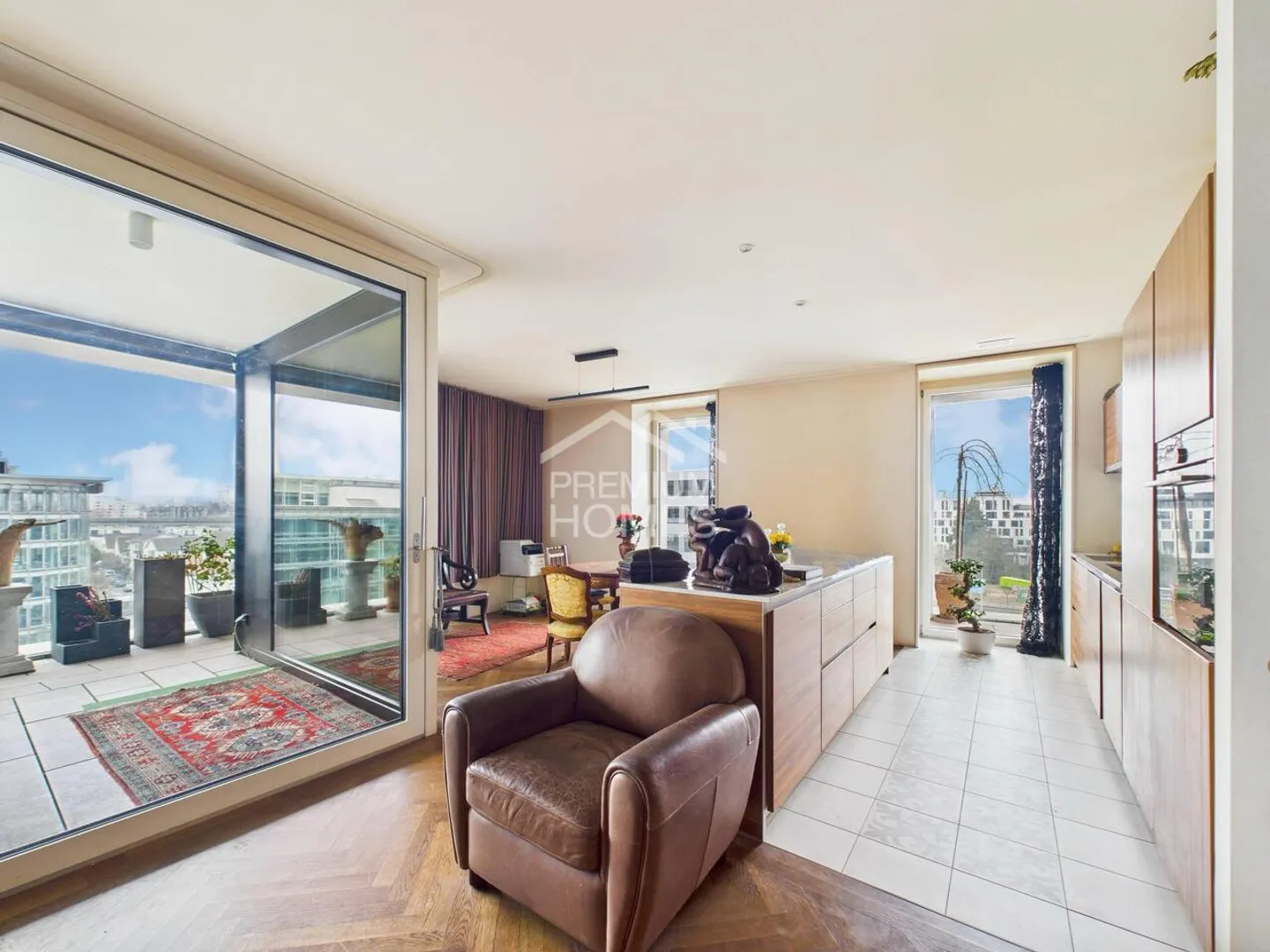 Vivre en ville - une déclaration de vie zurichoise! - Photo 1 sur 8