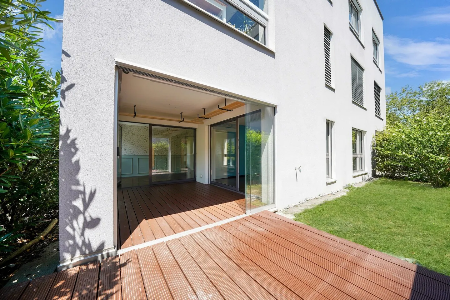 Newly built, bright 4.5 room ground floor apartment close to the city - Photo 13 of 15
