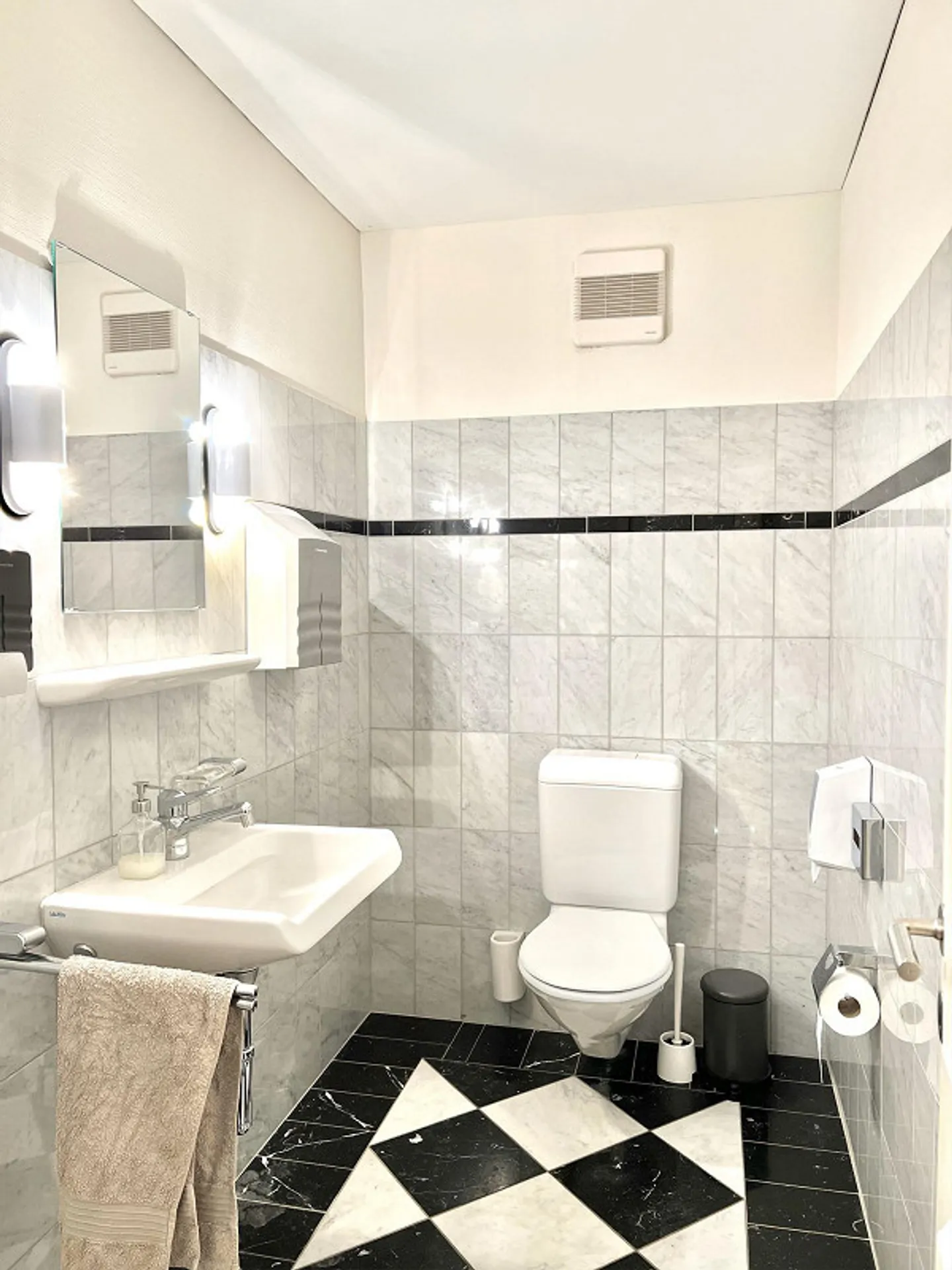 Appartement original de 3,5 pièces sur plusieurs étages - Photo 9 sur 11