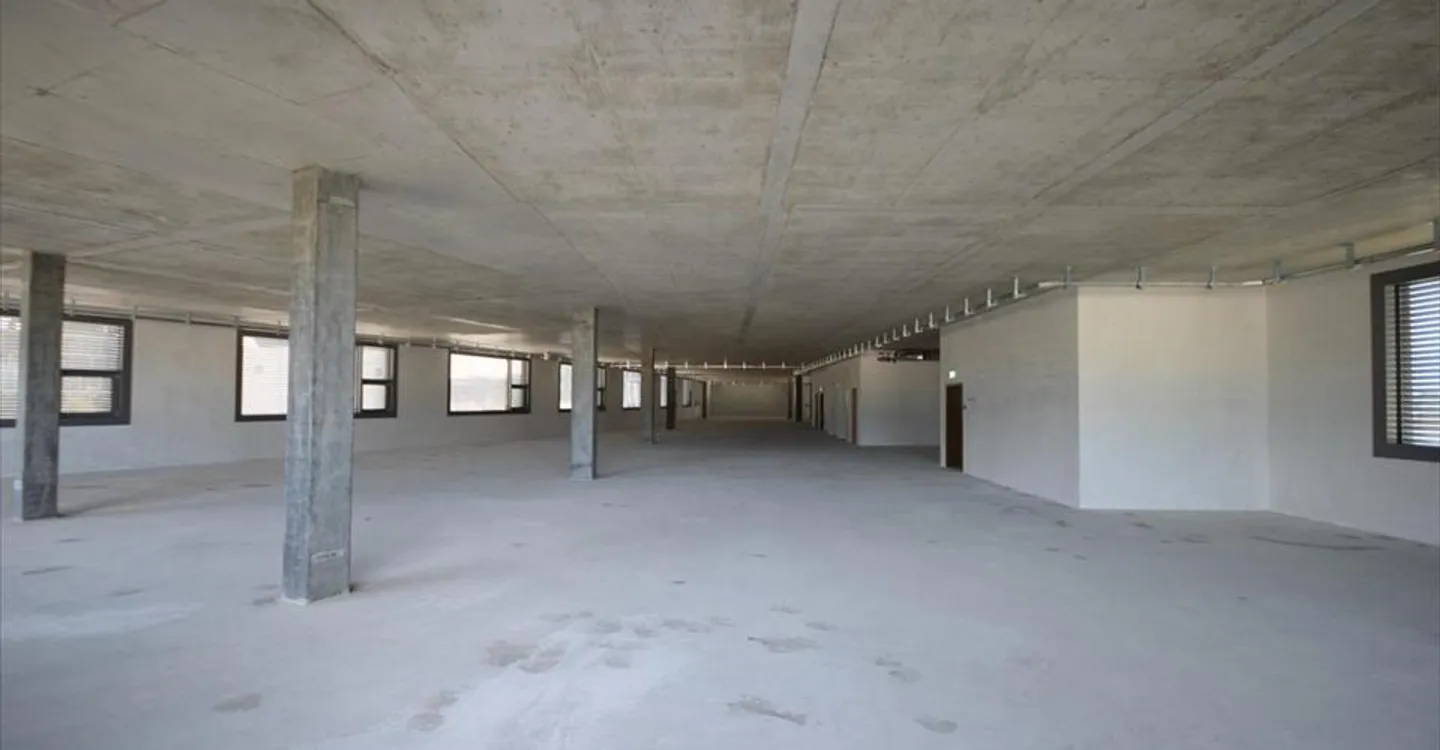 Espace de Bureau Moderne - Photo 1 sur 10