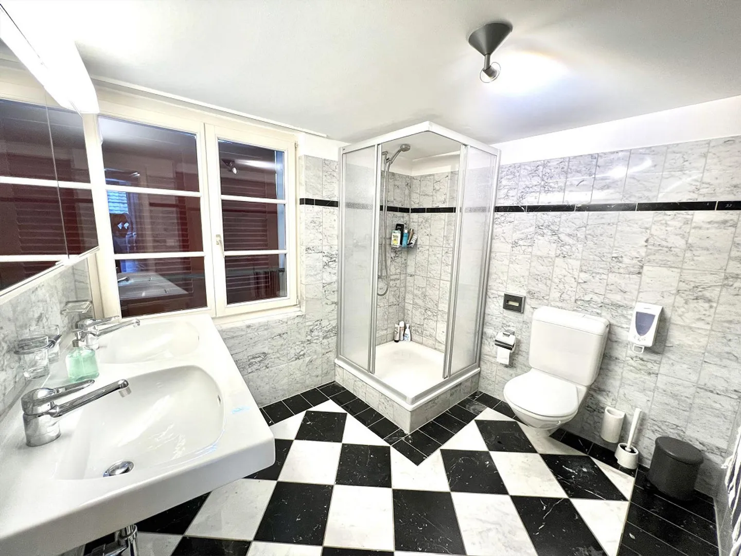Appartement original de 3,5 pièces sur plusieurs étages - Photo 8 sur 11