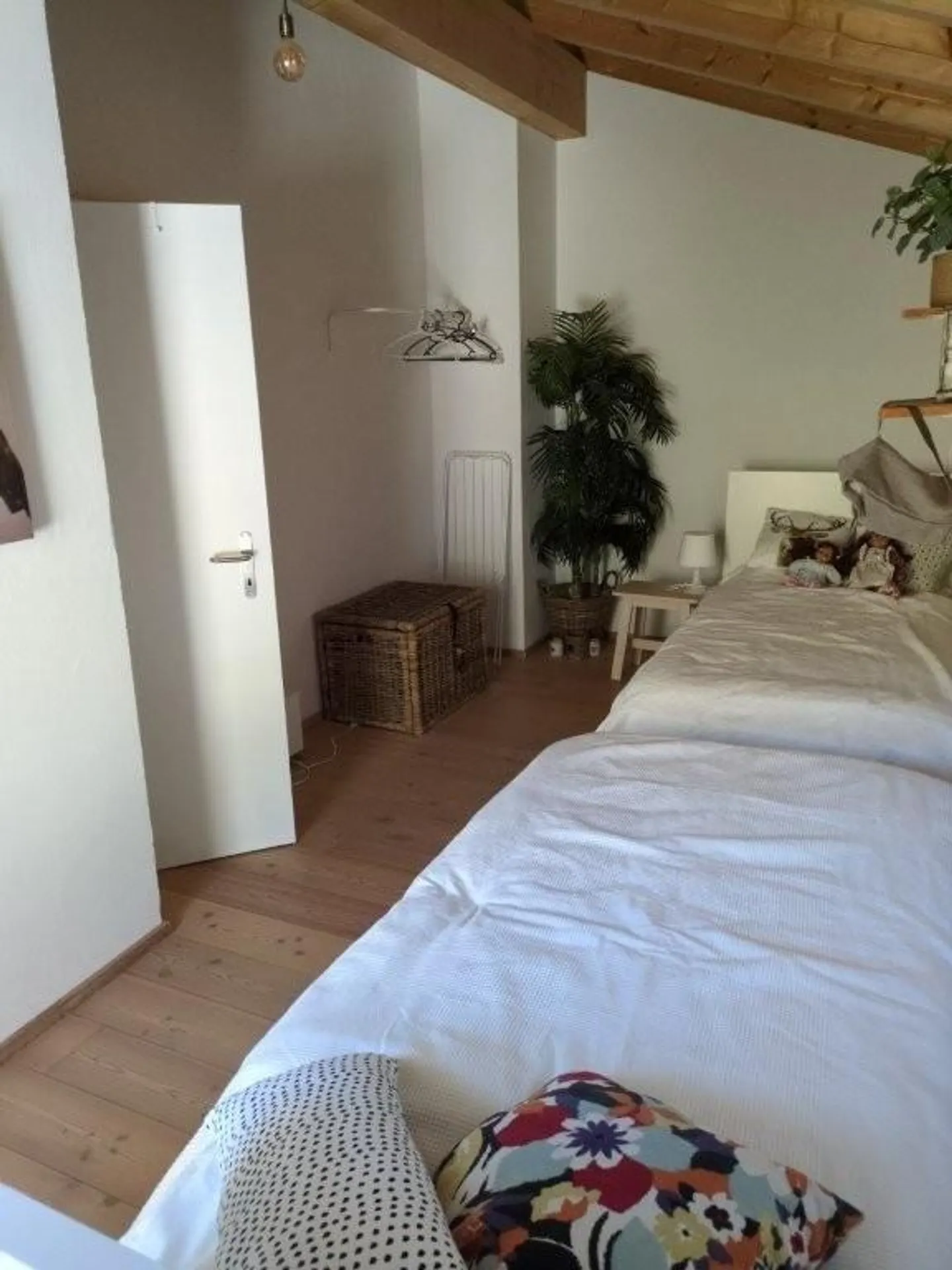 Ampio appartamento mansardato in affitto nell'idilliaco Feldis - Foto 7 di 7