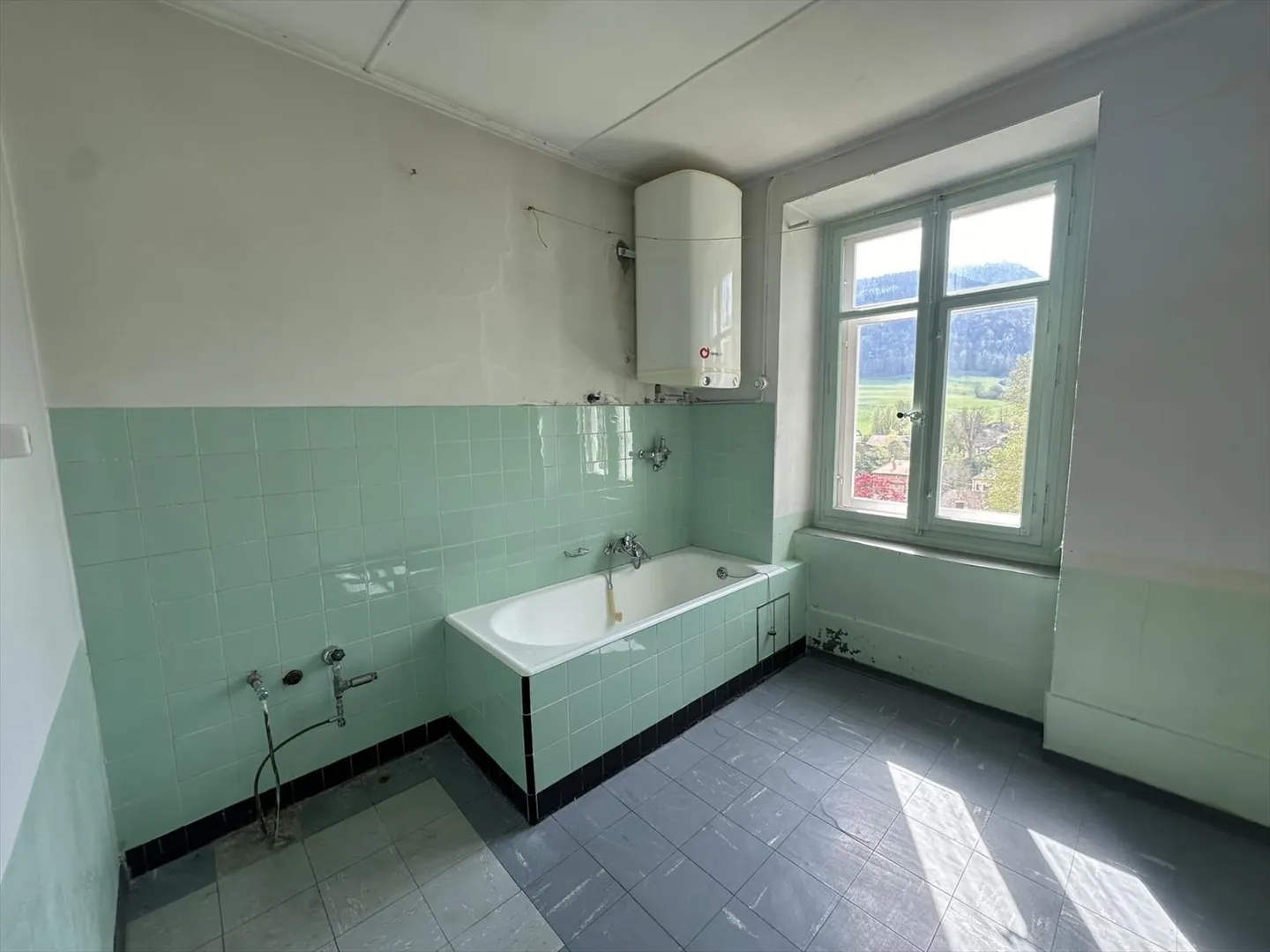 Villeret, grande casa di 8 stanze da ristrutturare - Foto 11 di 13