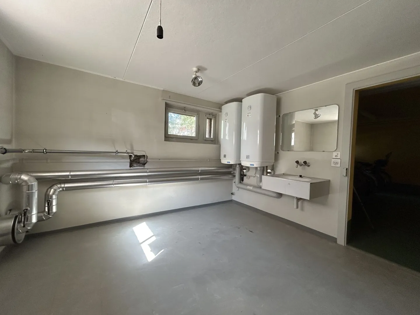 Suhr / Stanza hobby / magazzino - Foto 3 di 3