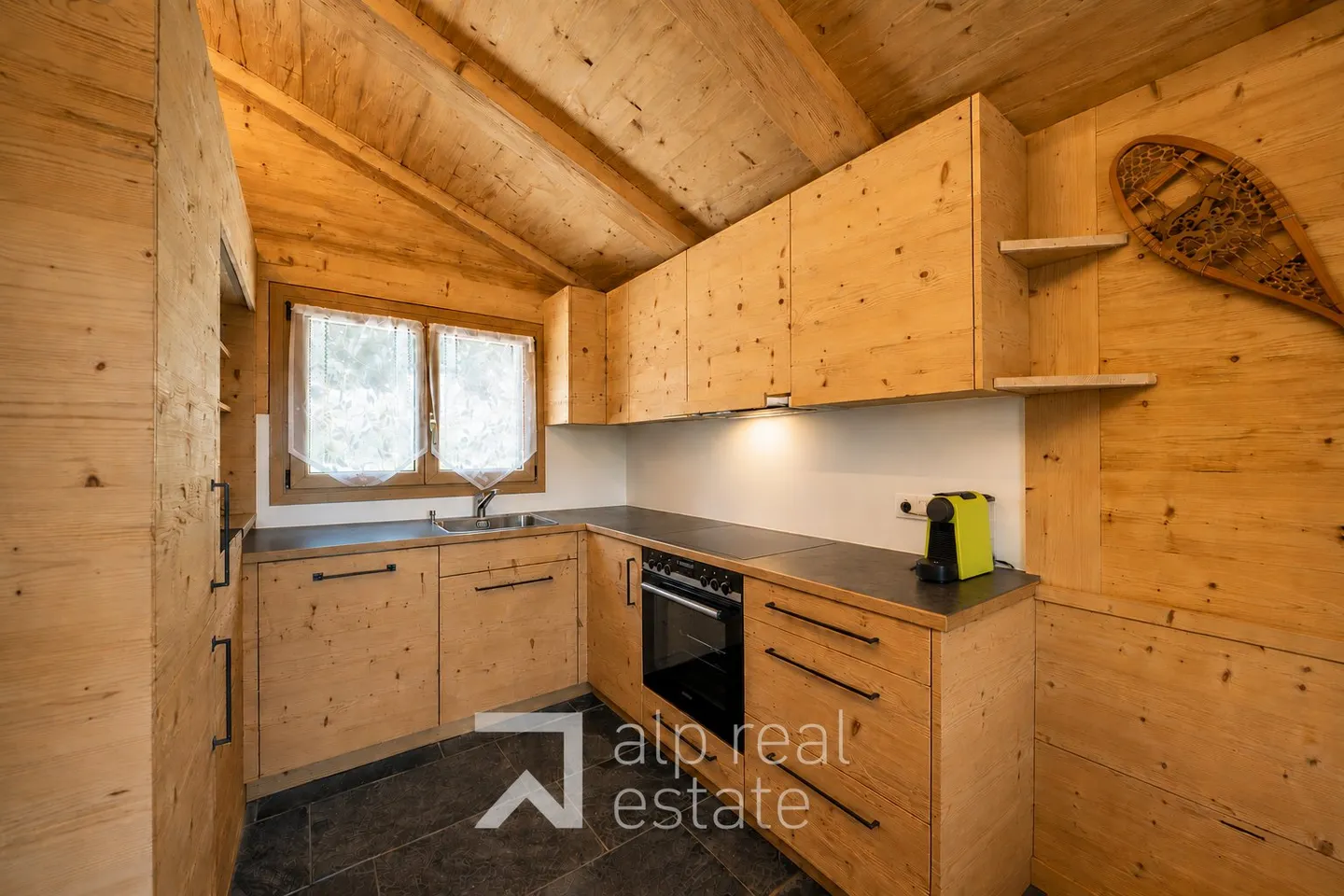 Magnifique chalet rénové avec vue imprenable - Photo 4 sur 13