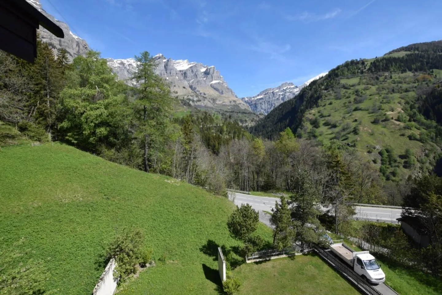 Appartamento mansardato con la migliore infrastruttura - Foto 4 di 11