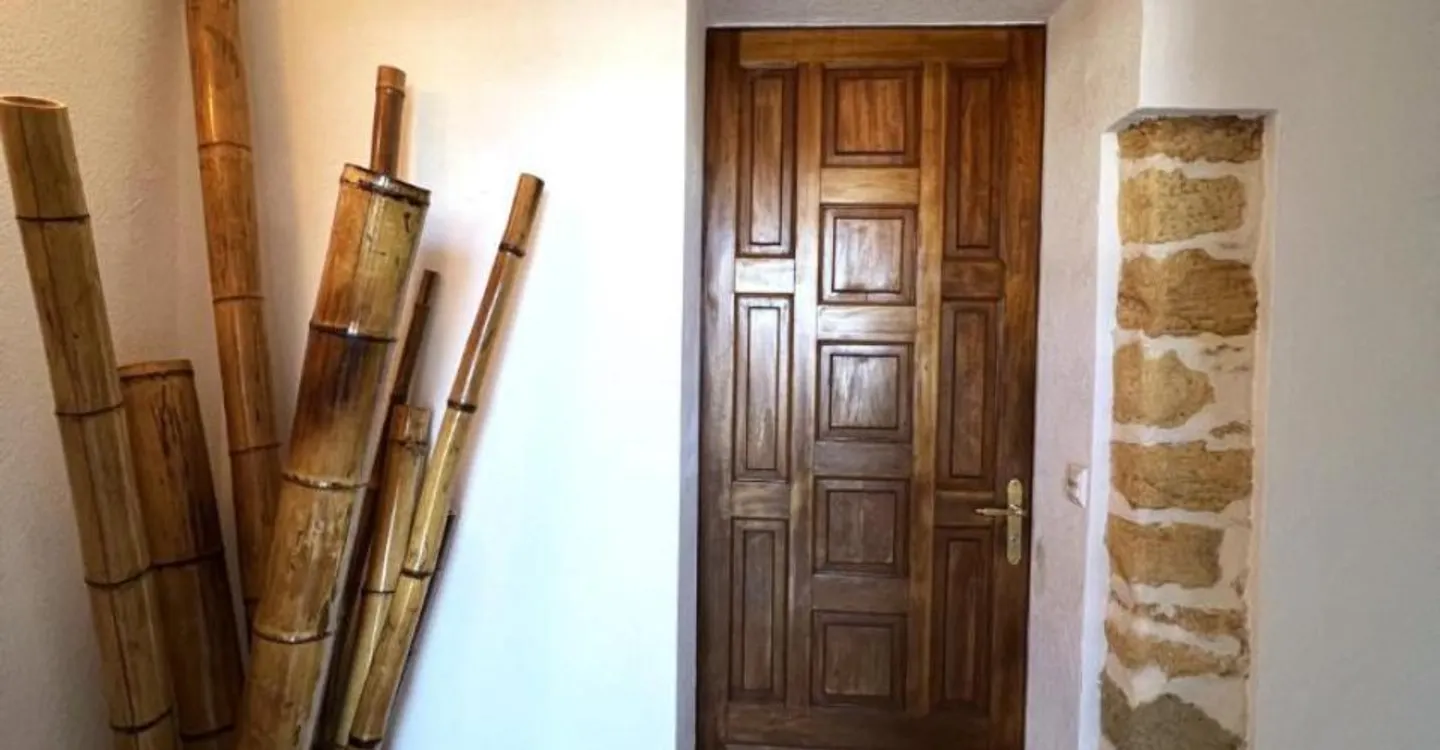 Combinare abitazione, attività libera o investimento a due passi dal lago - Foto 5 di 12