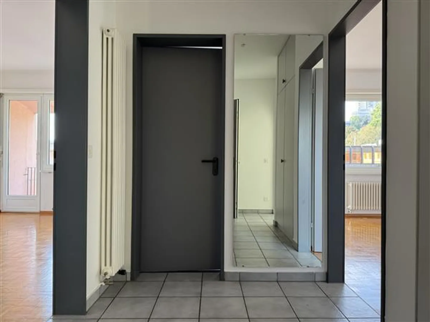 Lugano: Appartamento luminoso 3.5 locali - Foto 2 di 12